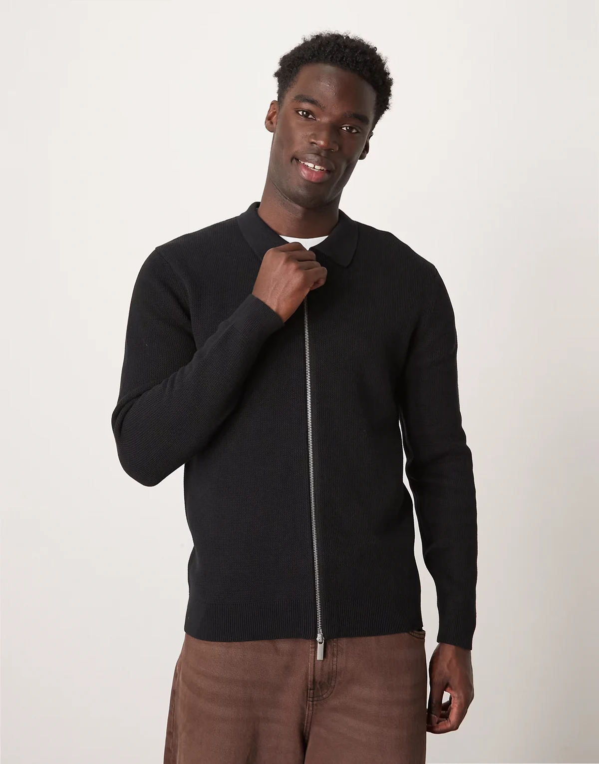 zip up knit long sleeve polo shirt in black