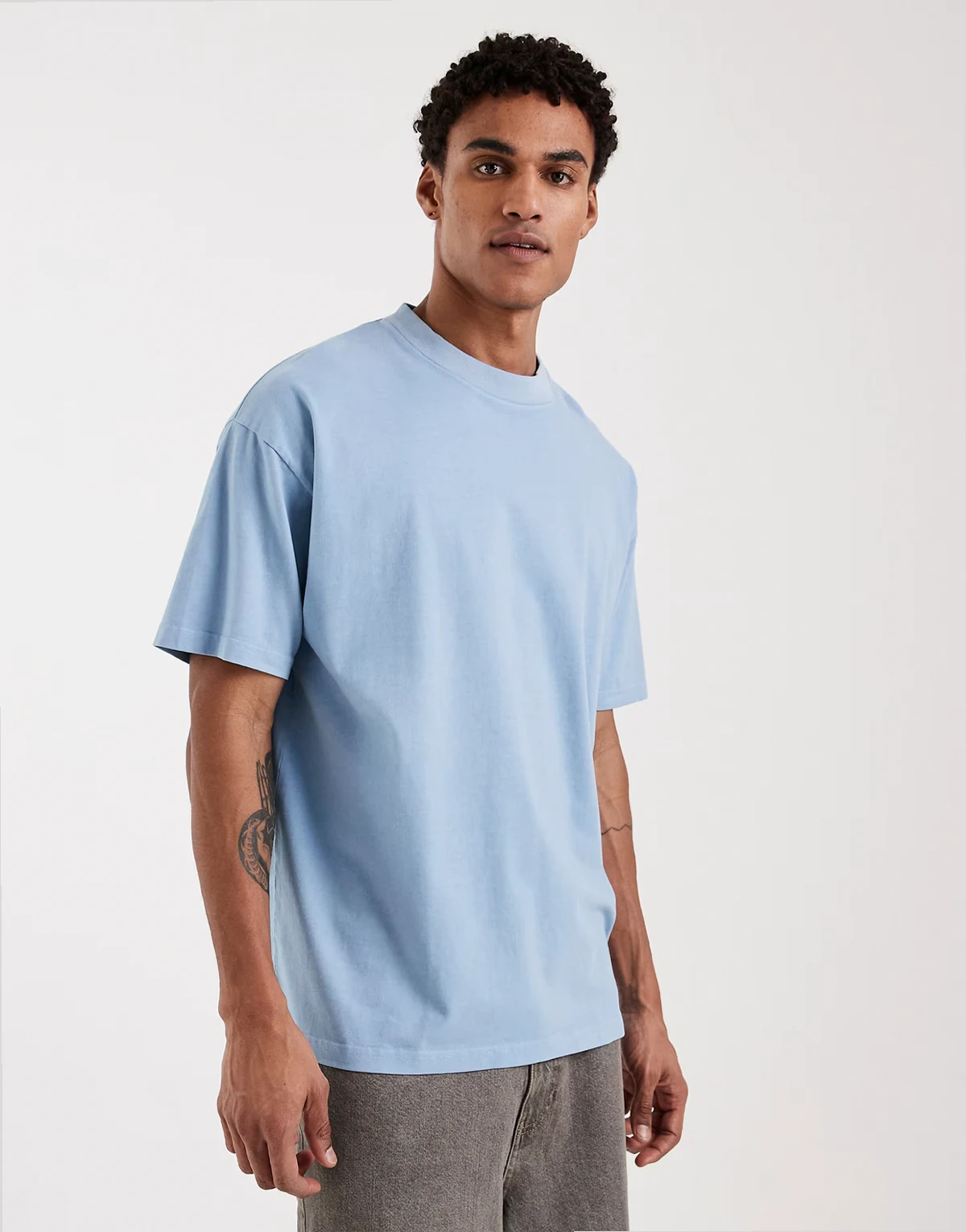 oversized 240gsm acid wash t-shirt in light blue