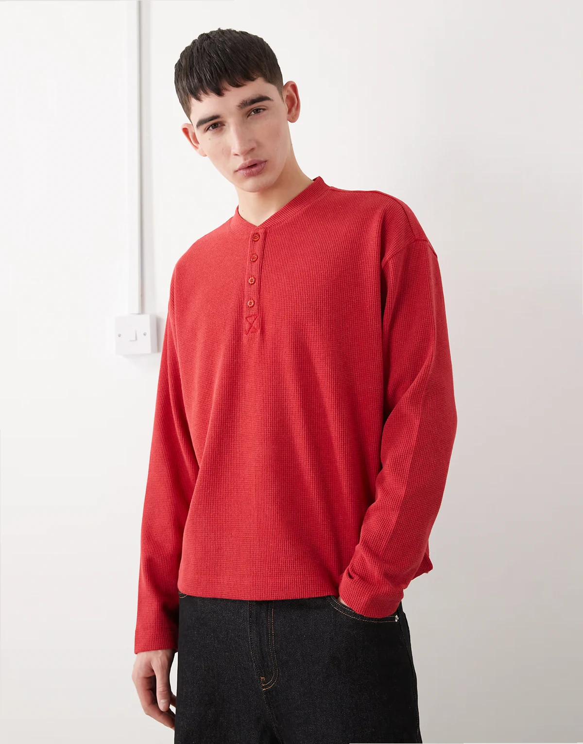 washed heavyweight pique long sleeve boxy henley in red