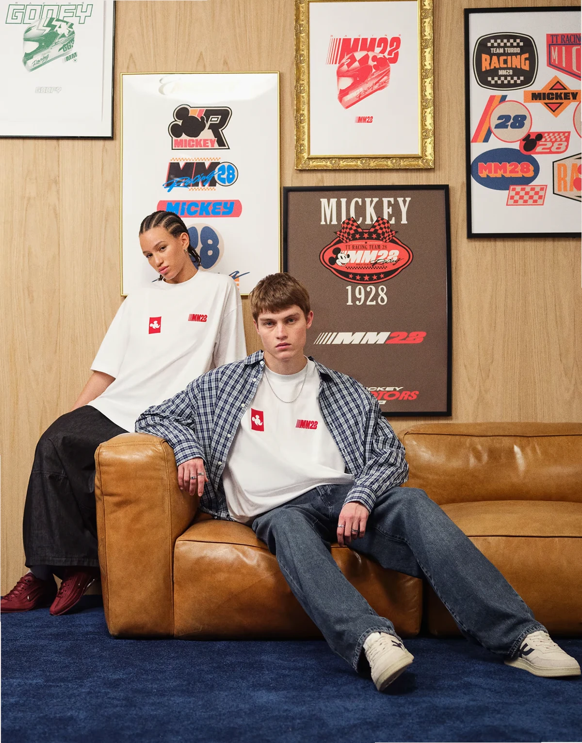 – Disney – Biały T-shirt oversize z motywem Myszki Miki