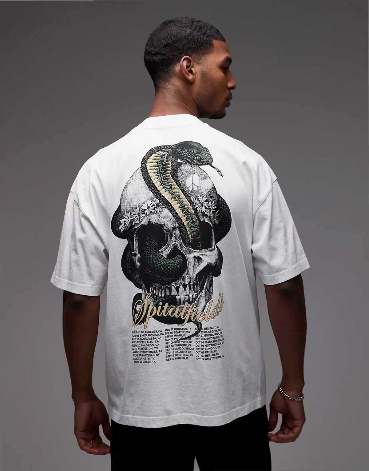 snake skull graphic tee in chalk