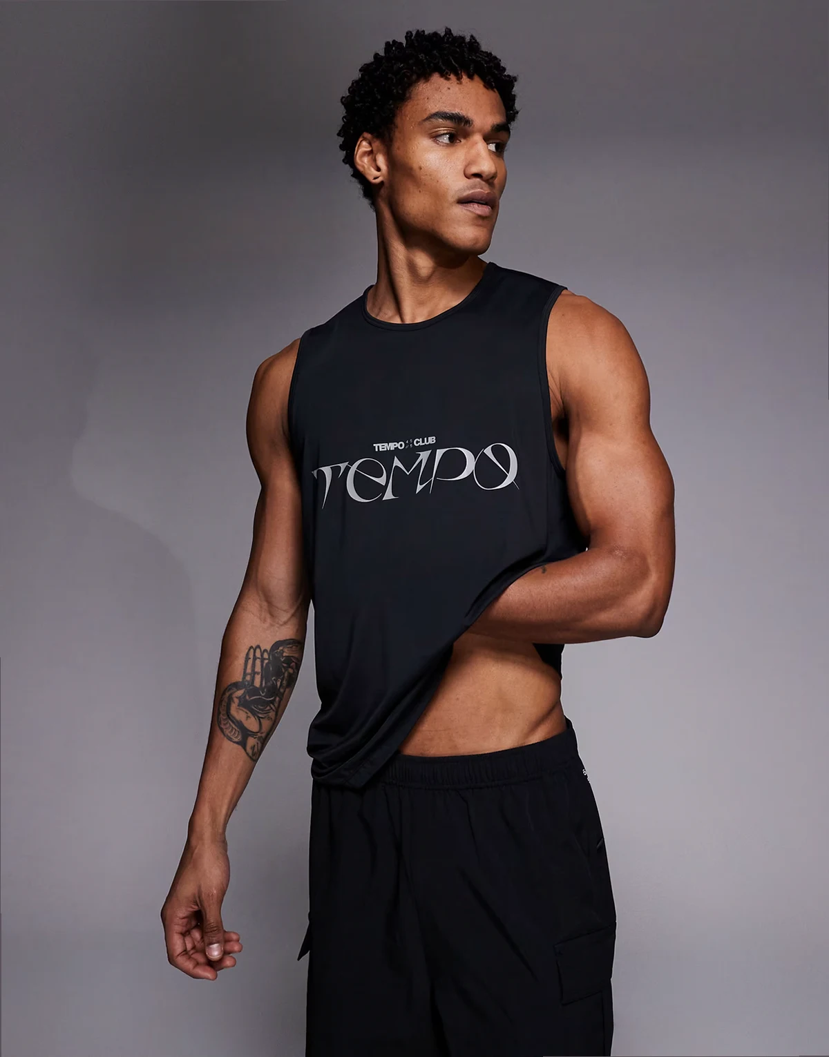 nylon performance mesh quick dry graphic running tank top in black