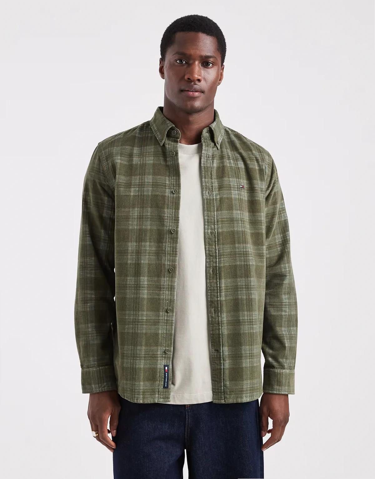 – Kariertes Hemd aus Cord in Dunkelgrün