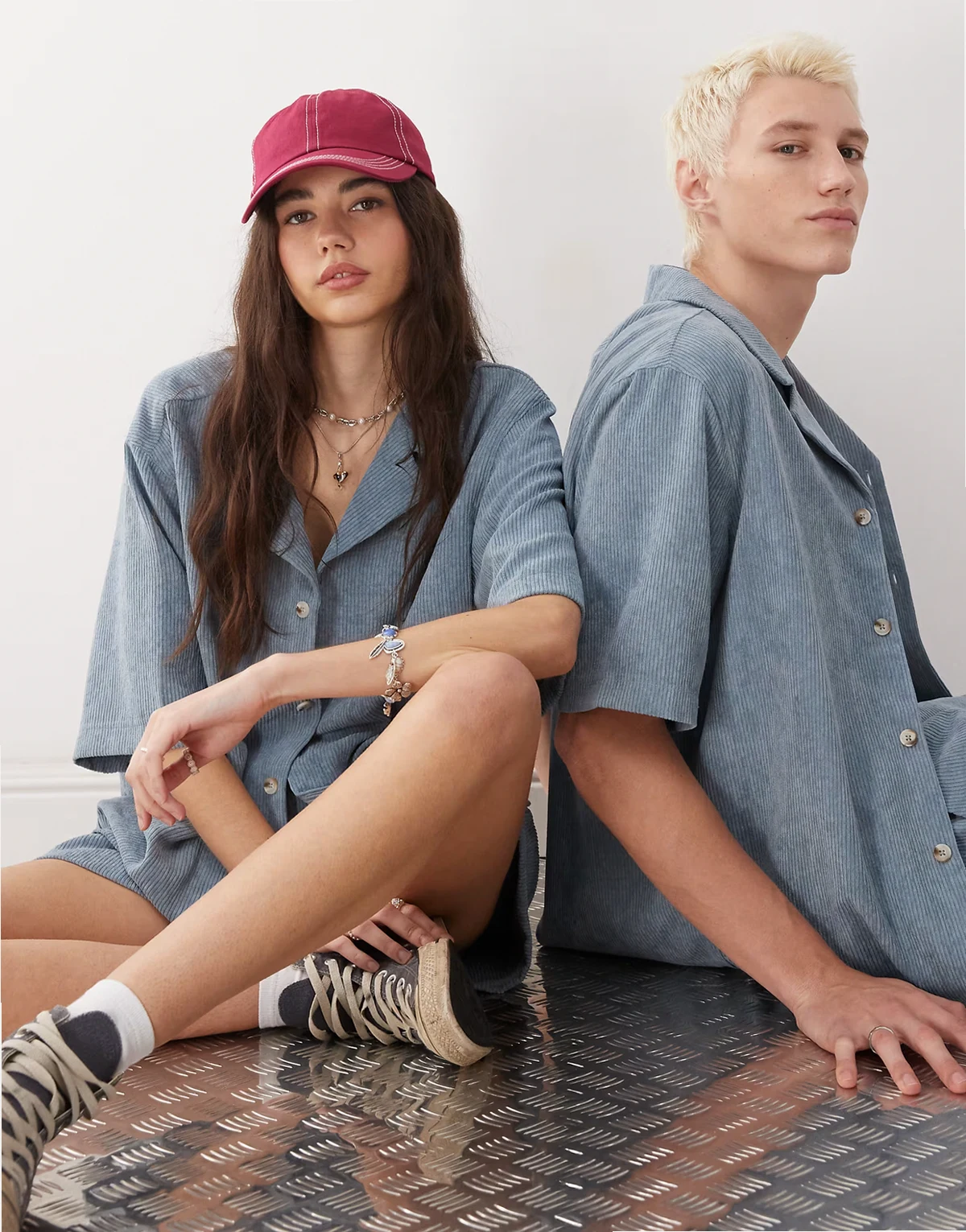 Unisex – Niebieska koszula sztruksowa