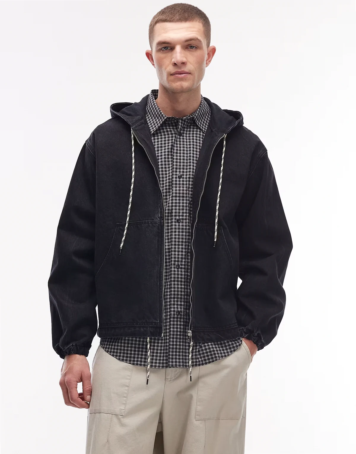– Workwear-Jeansjacke in Schwarz