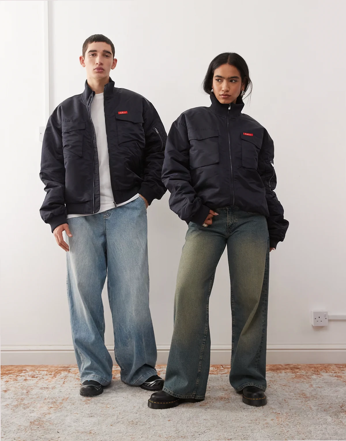 Unisex – Granatowa bomberka z wysokim kołnierzem