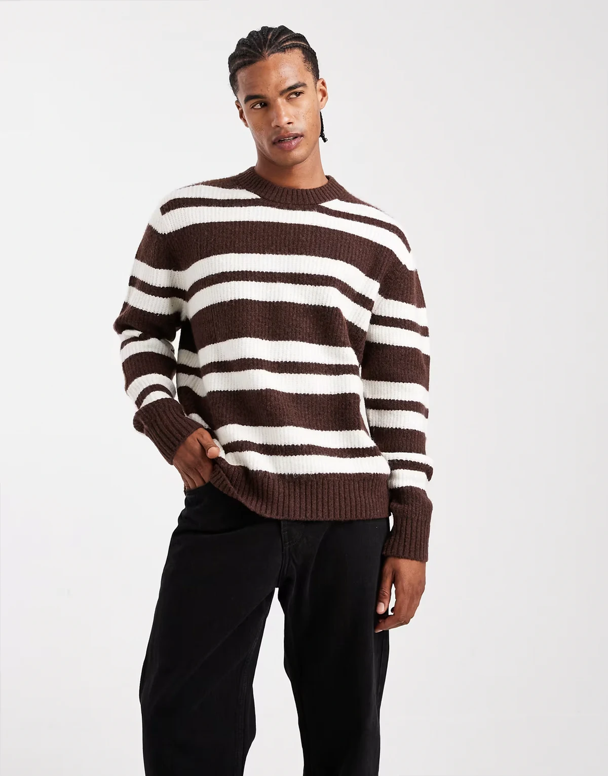 crew neck sweater with stripes in brown