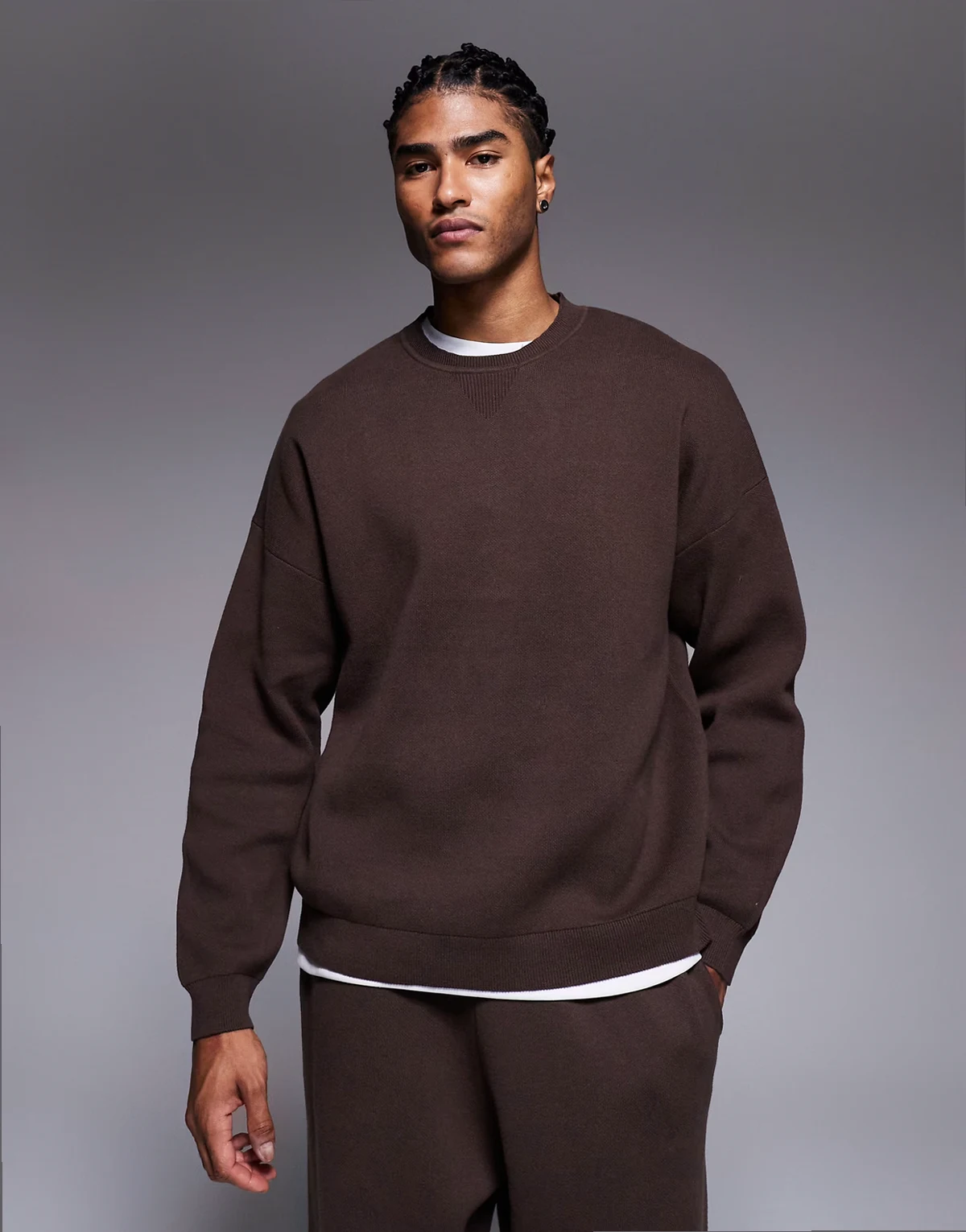 oversized knit crew neck sweater in brown