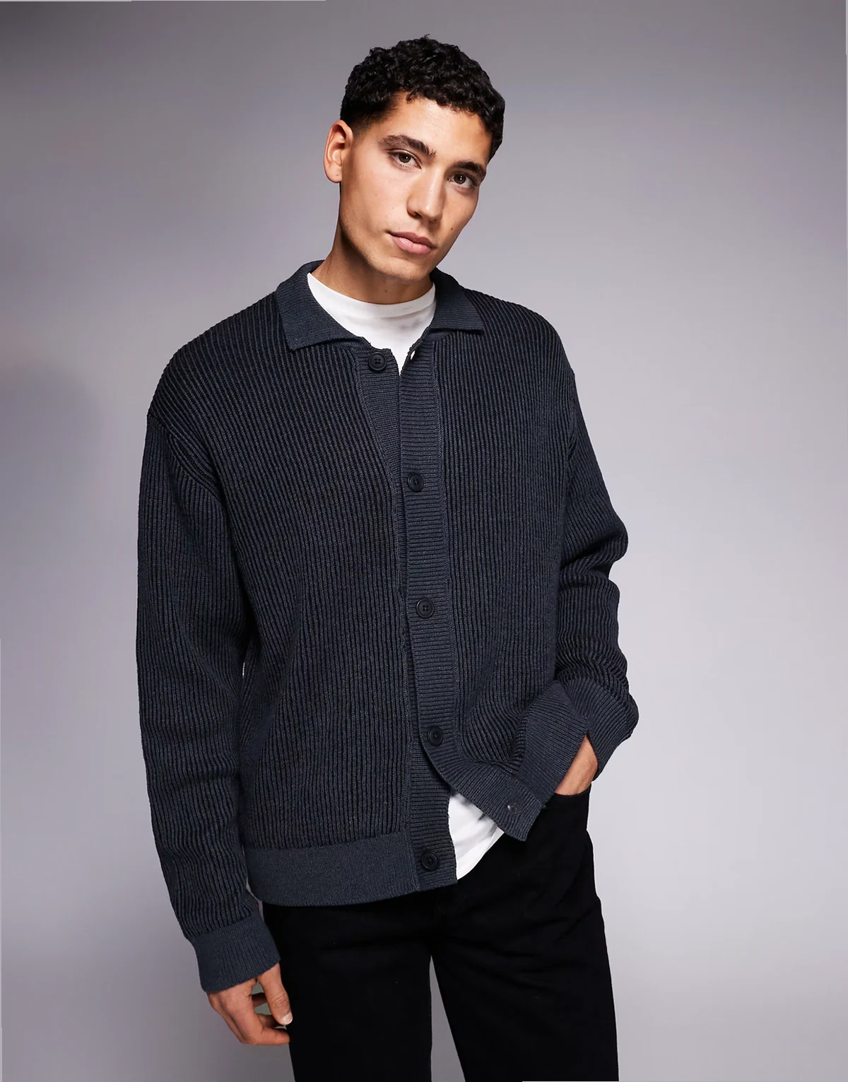 knit cardigan with collar in gray