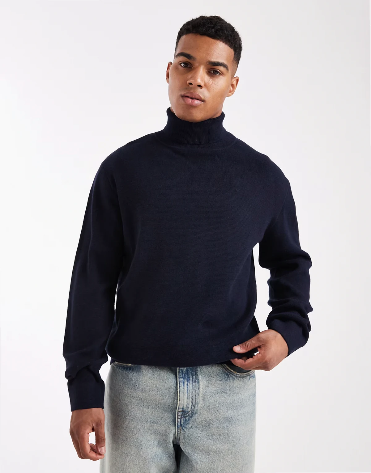 premium turtle neck sweater in navy