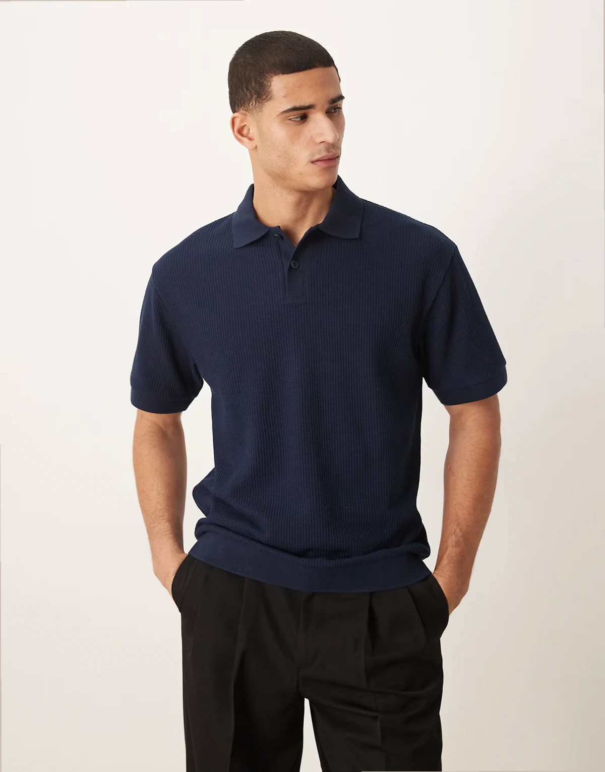 – Schweres, weiches Relaxed-Fit-Polohemd in Marineblau