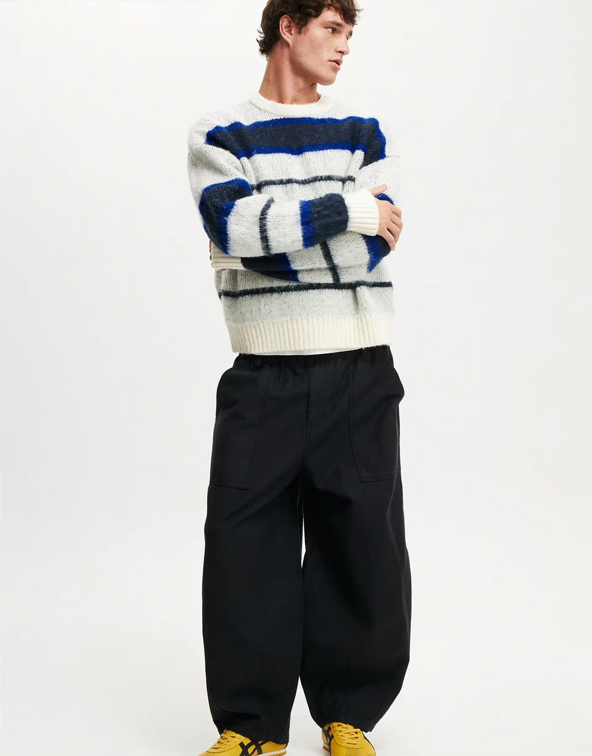 – Superweite Ballonhose in Schwarz