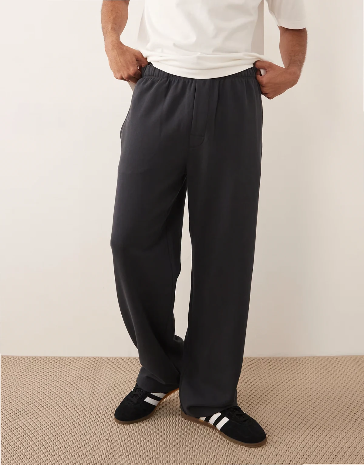 jersey drawstring loose fit pants in black