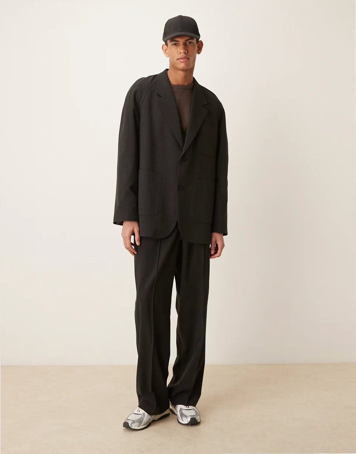 wide suit pants with elasticized waist in black micro check