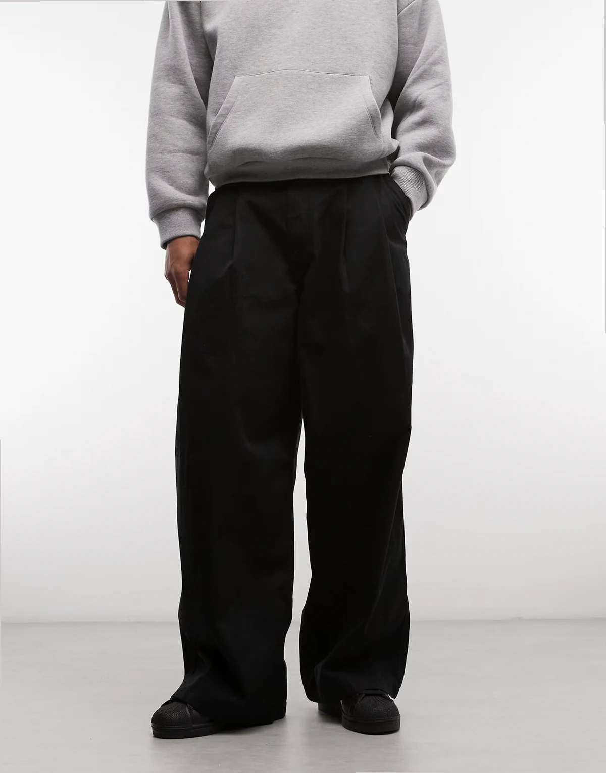 oversized chinos in black