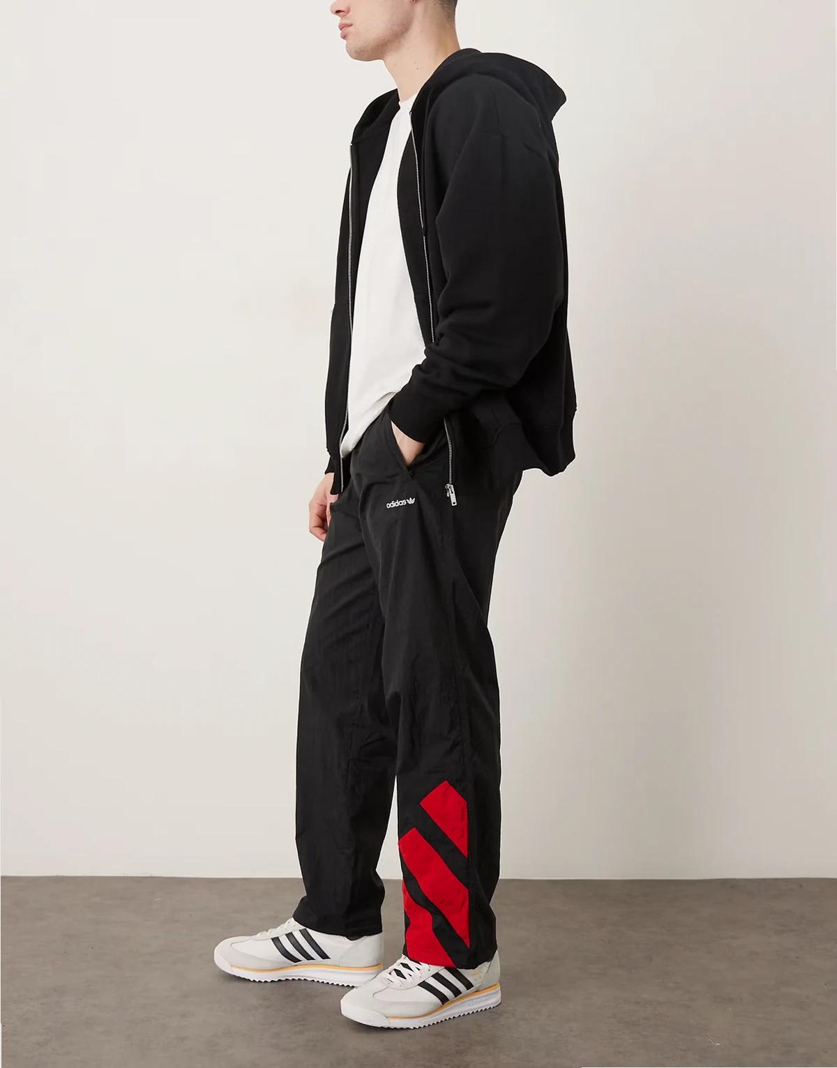 track pant in black