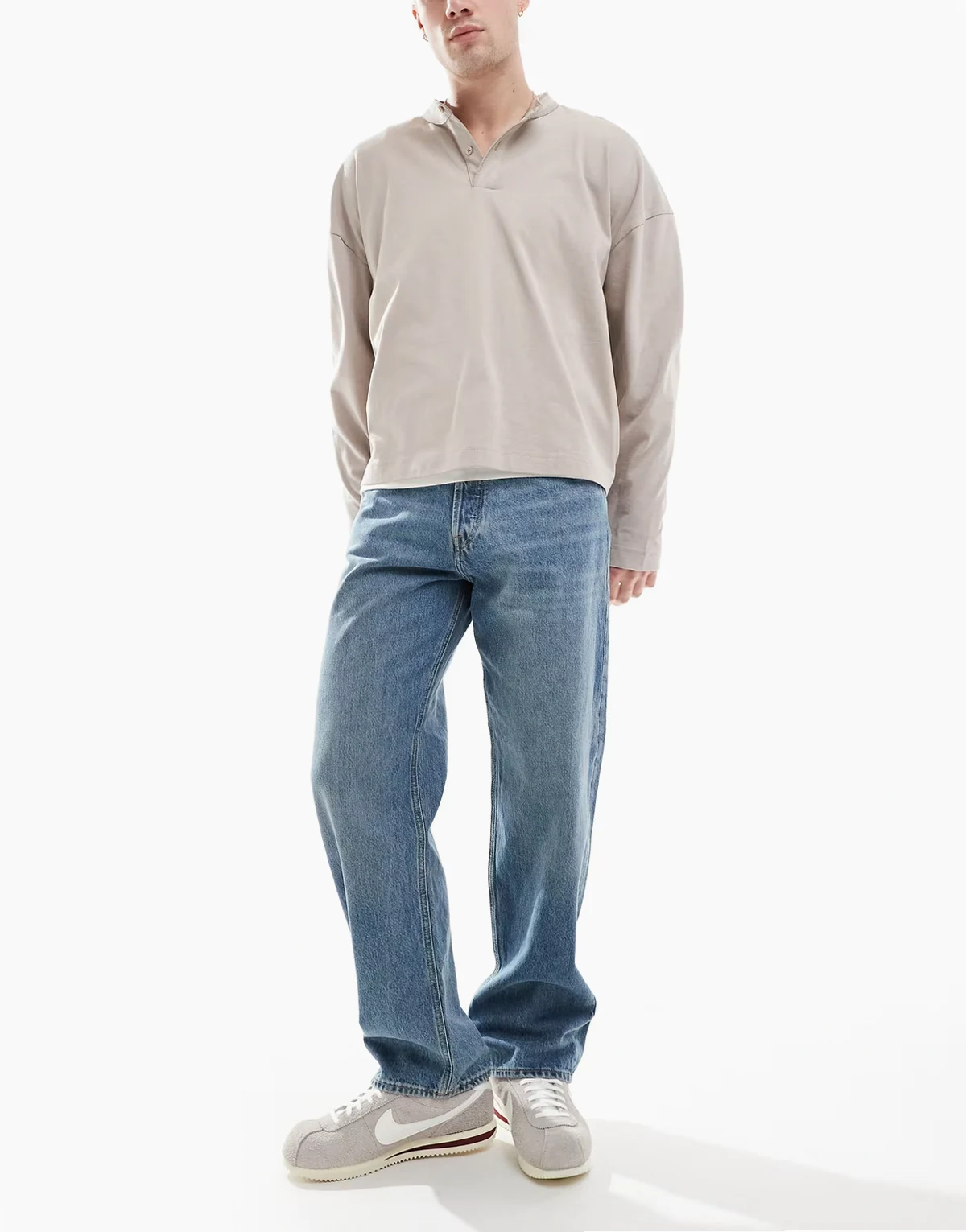 – Eddie – Luźne niebieskie jeansy z efektem sprania w stylu vintage