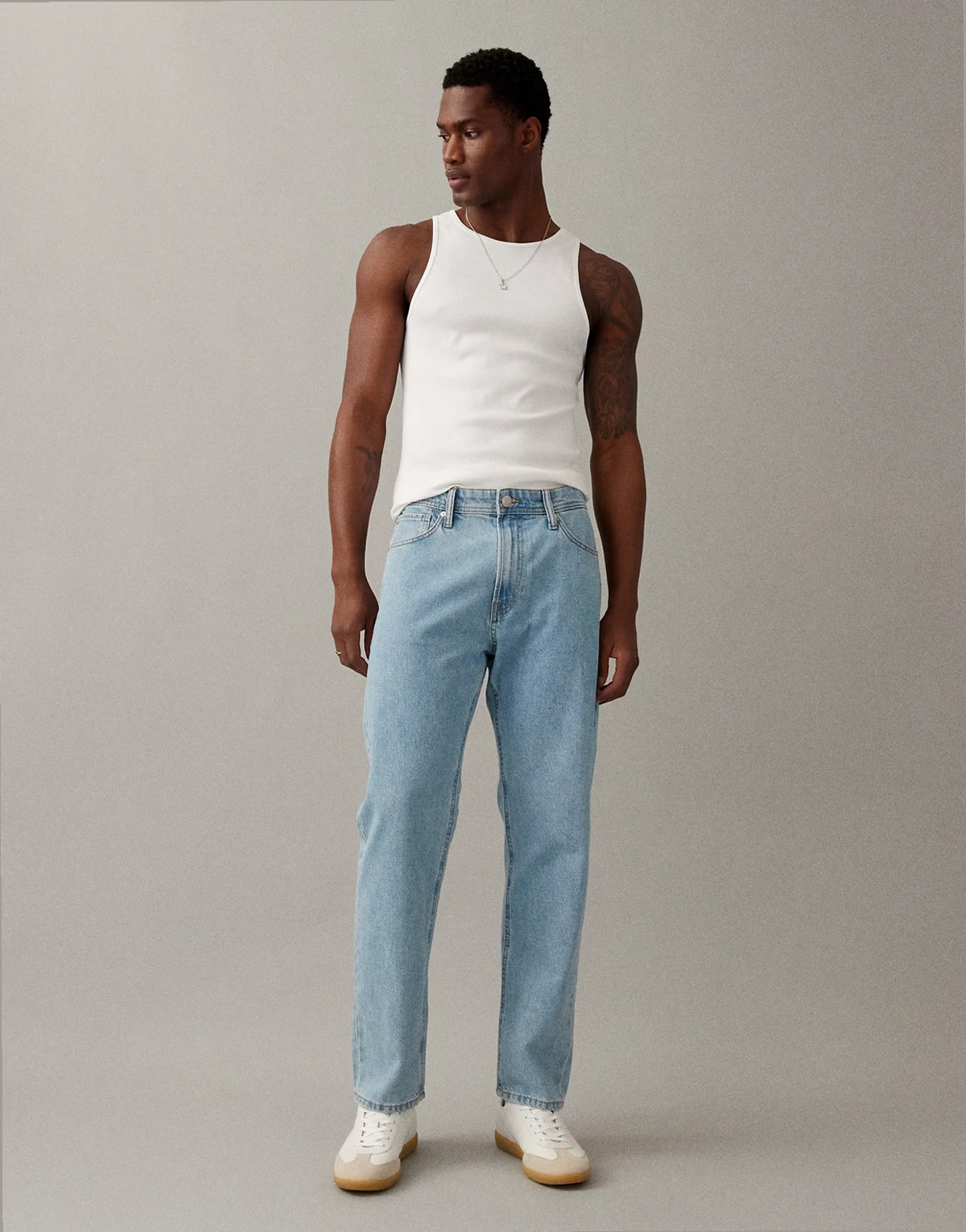 Ryan straight leg jeans in light blue