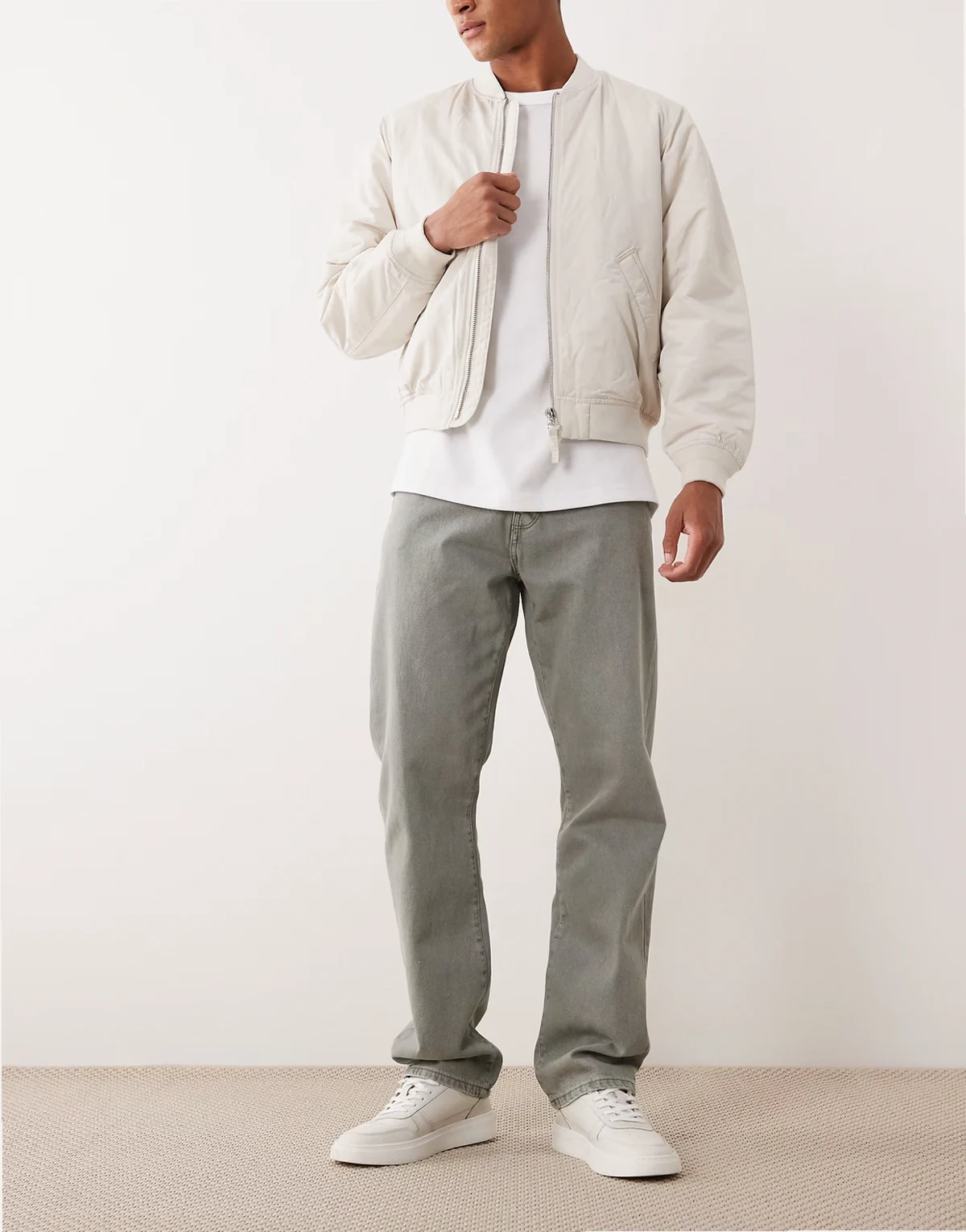 – Edge – Jeansy o prostym kroju w zielonym odcieniu vintage