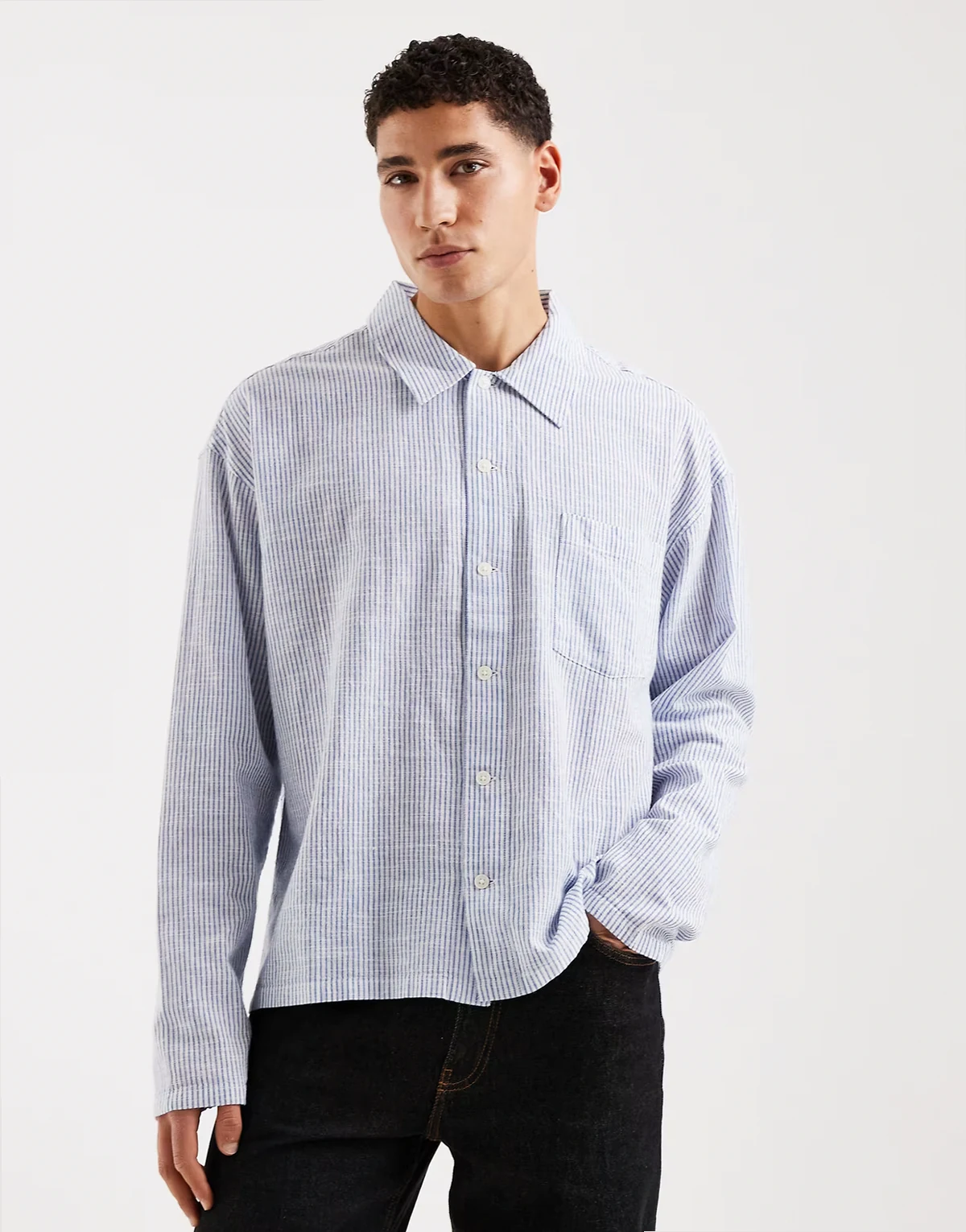 boxy seersucker long sleeve shirt in blue and white stripes