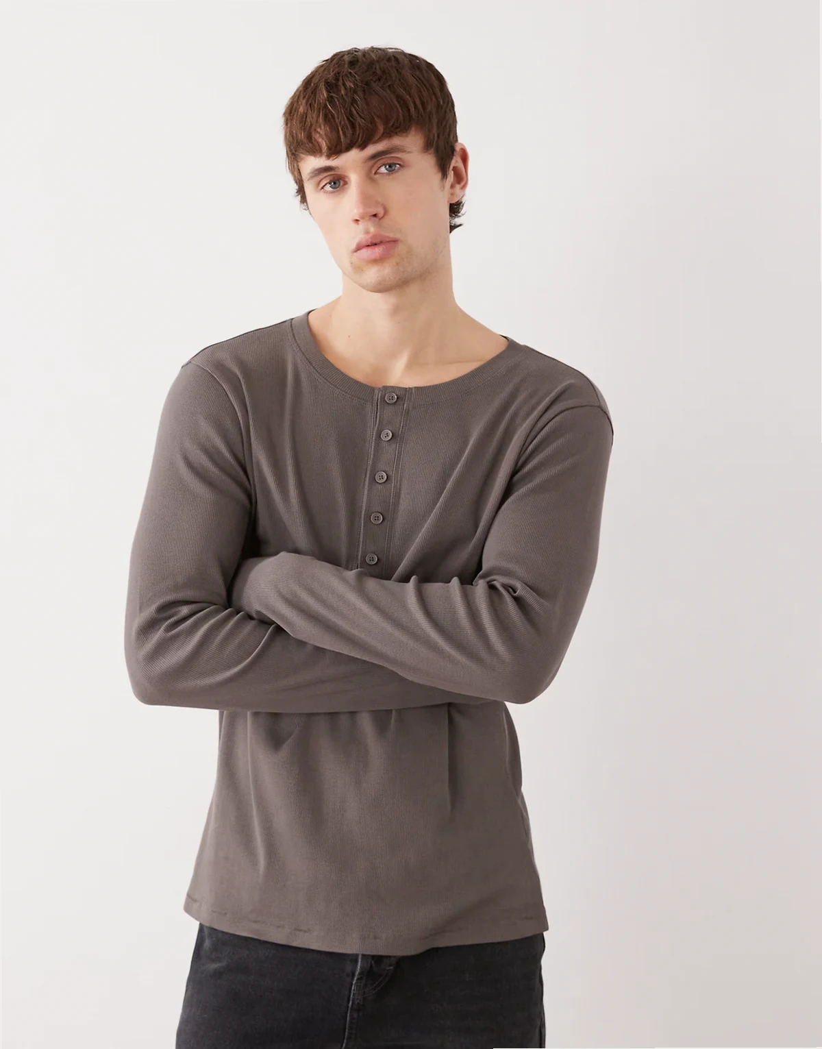 henley long sleeve top in dark mole