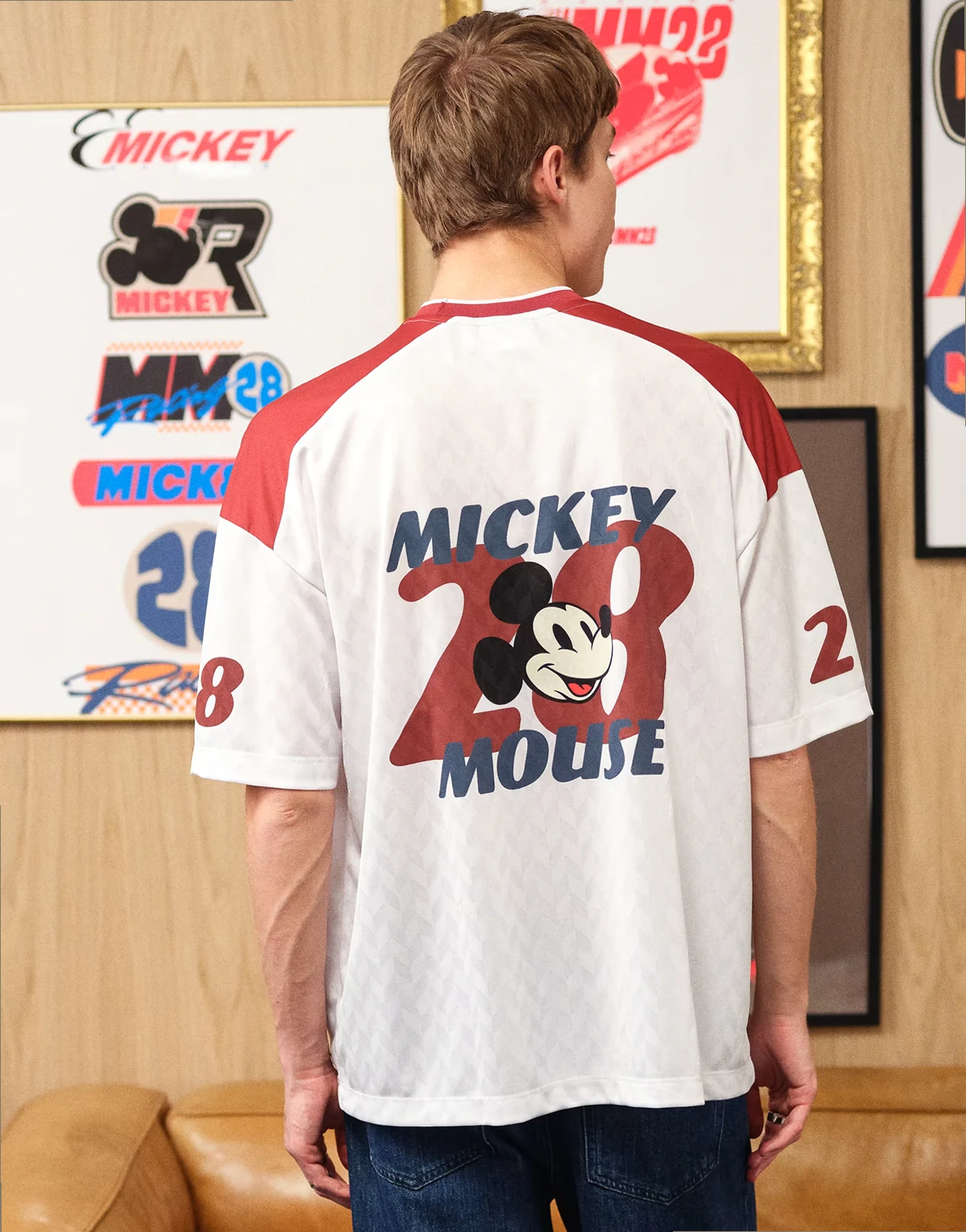 – Disney – Oversize-T-Shirt in Weiß mit „Mickey“-Print