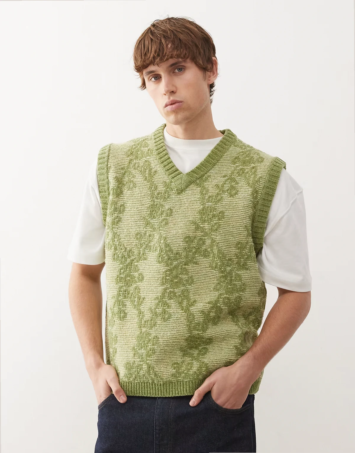 – Zielona dzianinowa kamizelka oversize w gobelinowy wzór