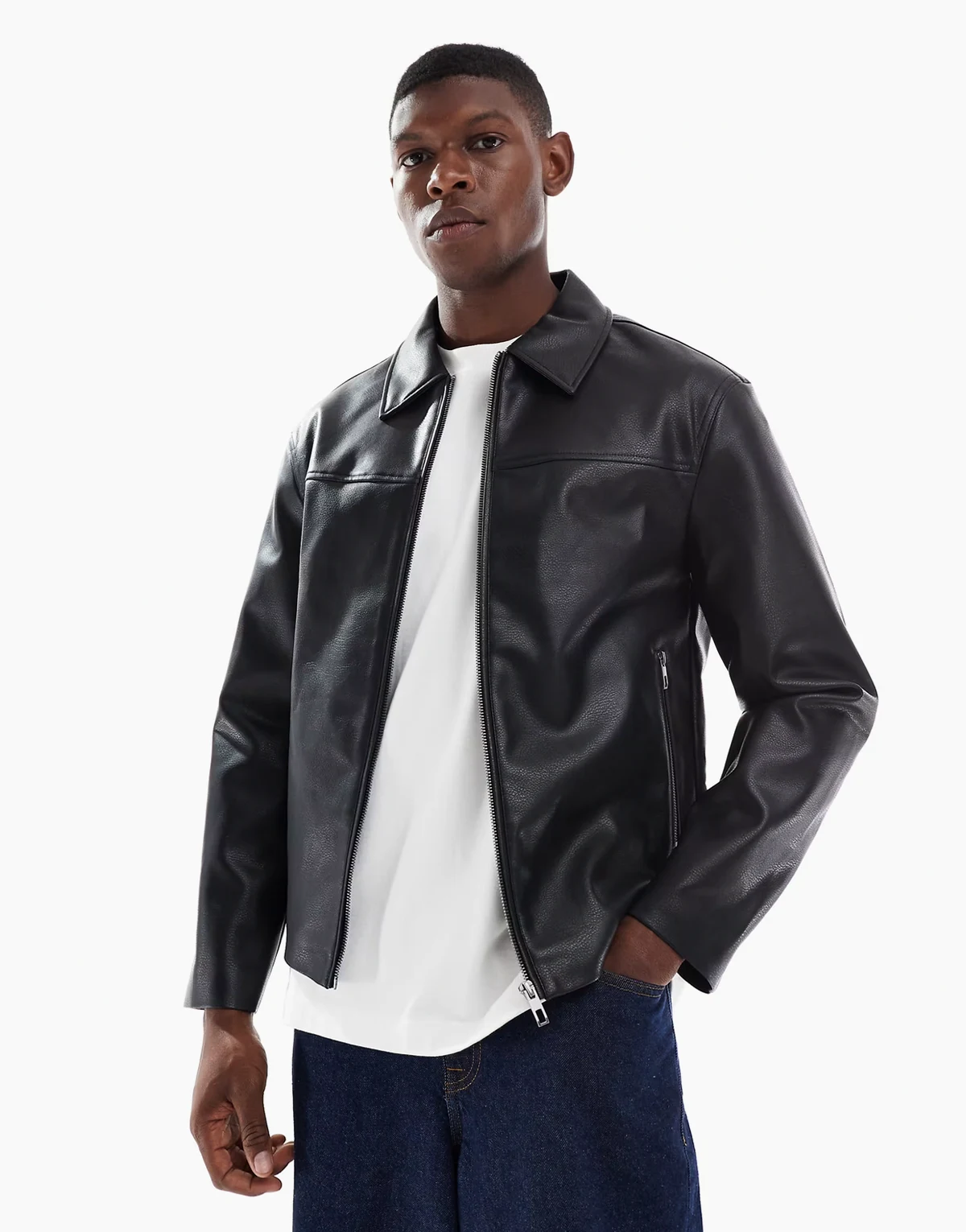 – Harrington-Jacke aus Kunstleder in Schwarz