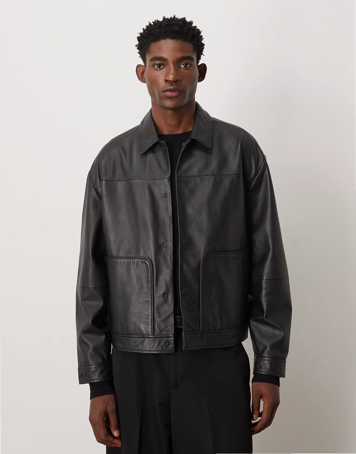 – Czarna kurtka Harrington z naturalnej skóry