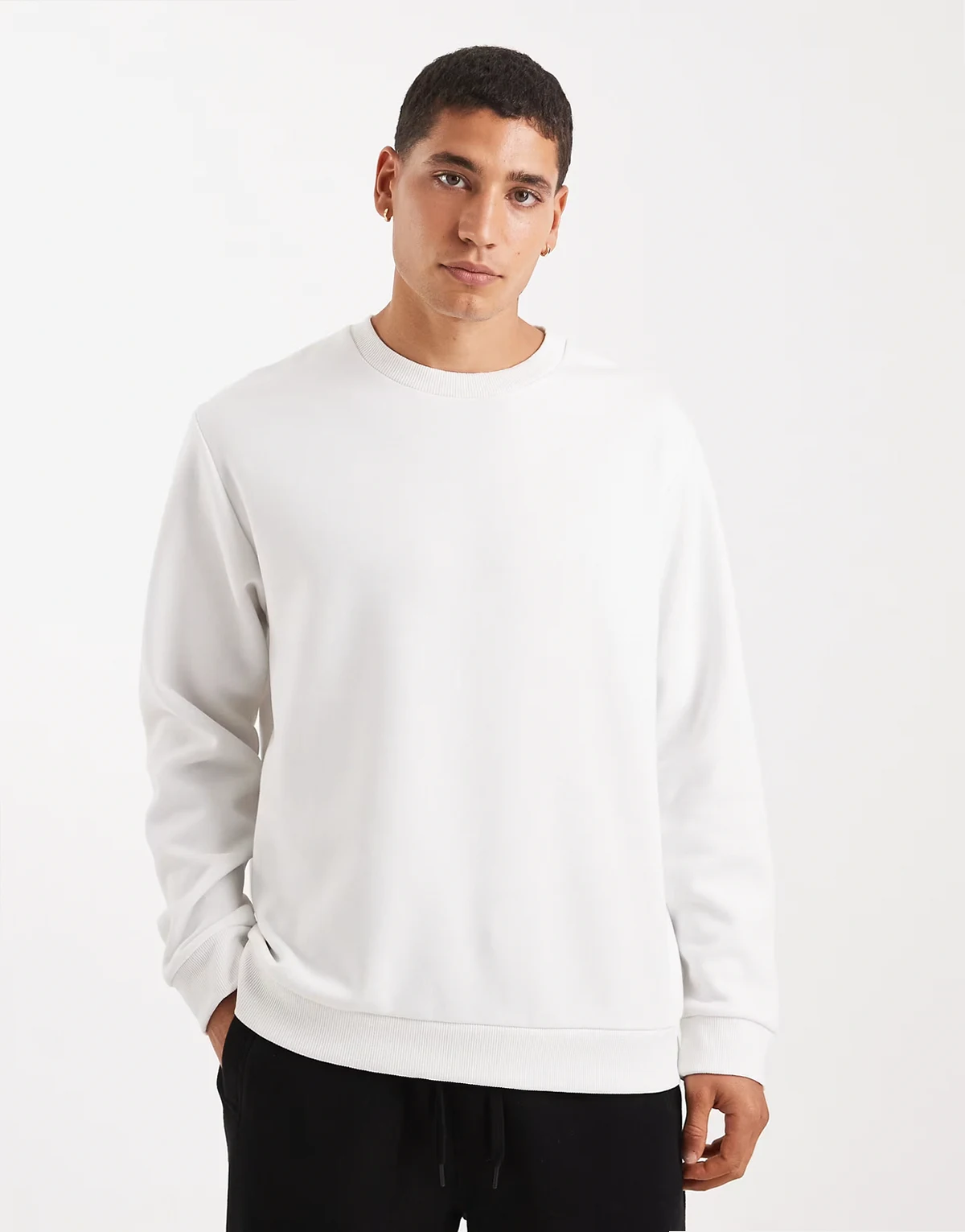 sweatshirt in off white
