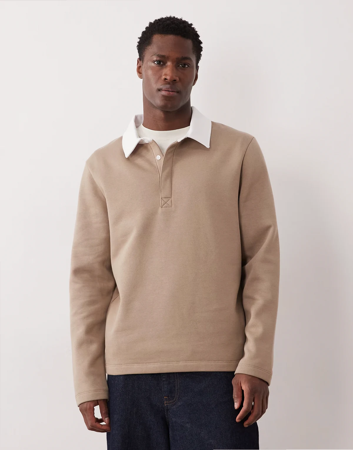 – Polo-Sweatshirt in Beige mit kontrastierendem Kragen