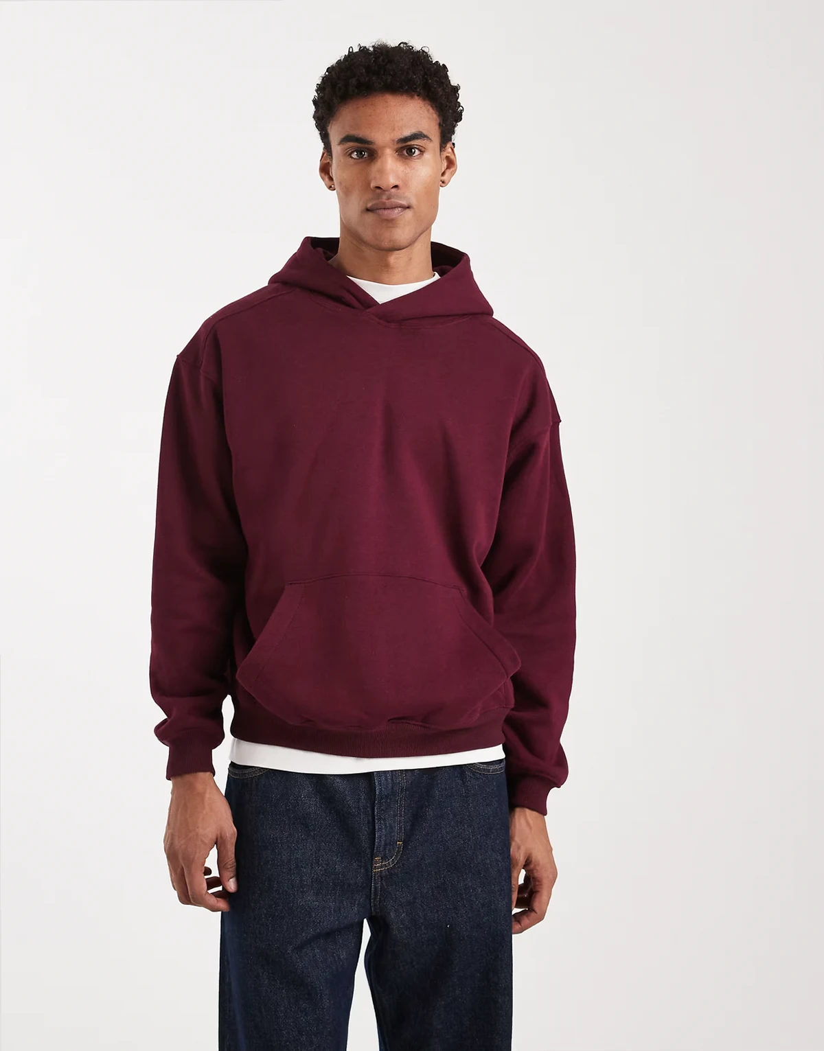 – Kastiger Kapuzenpullover in Velvet Plum