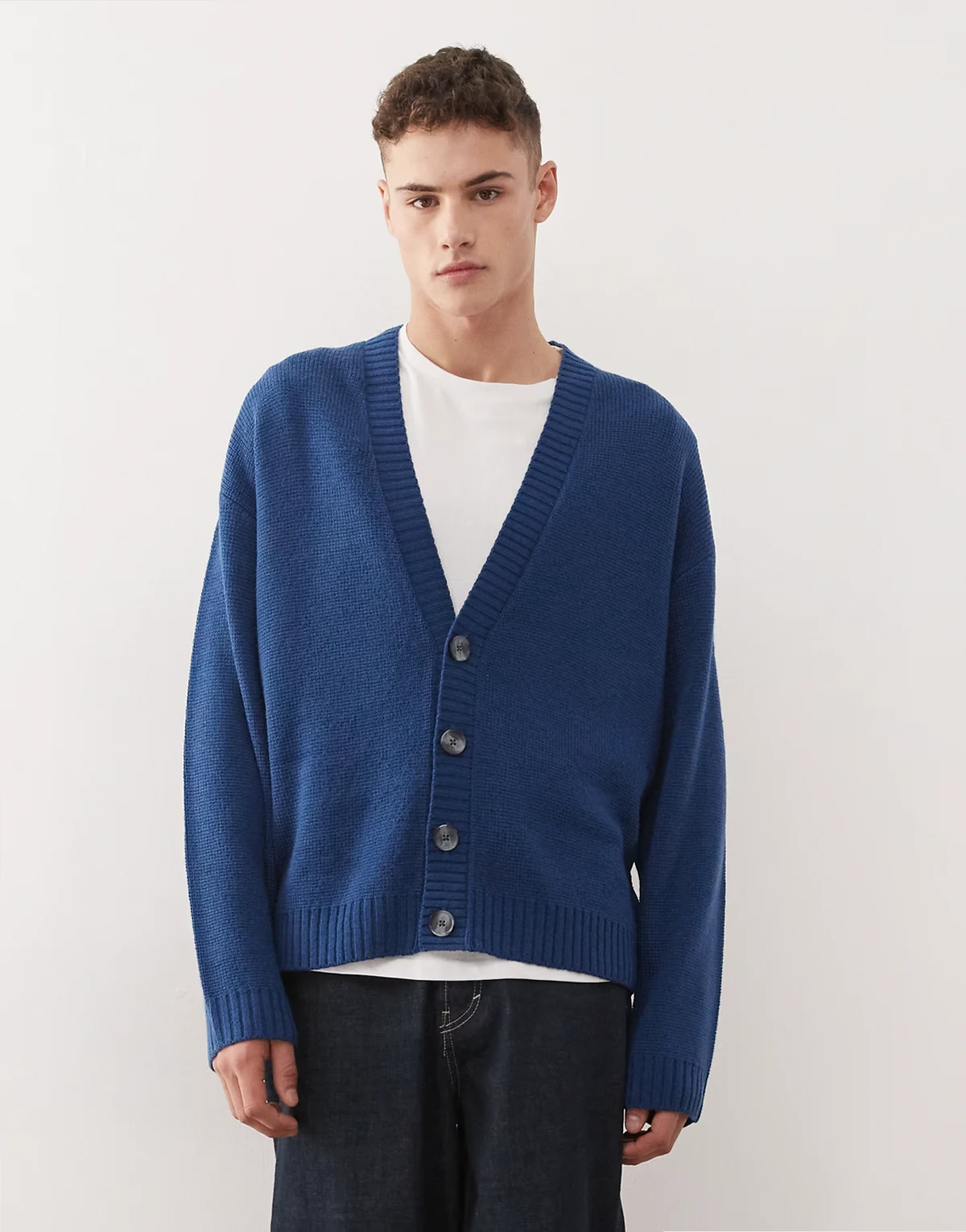 Knit cardigan in navy blue