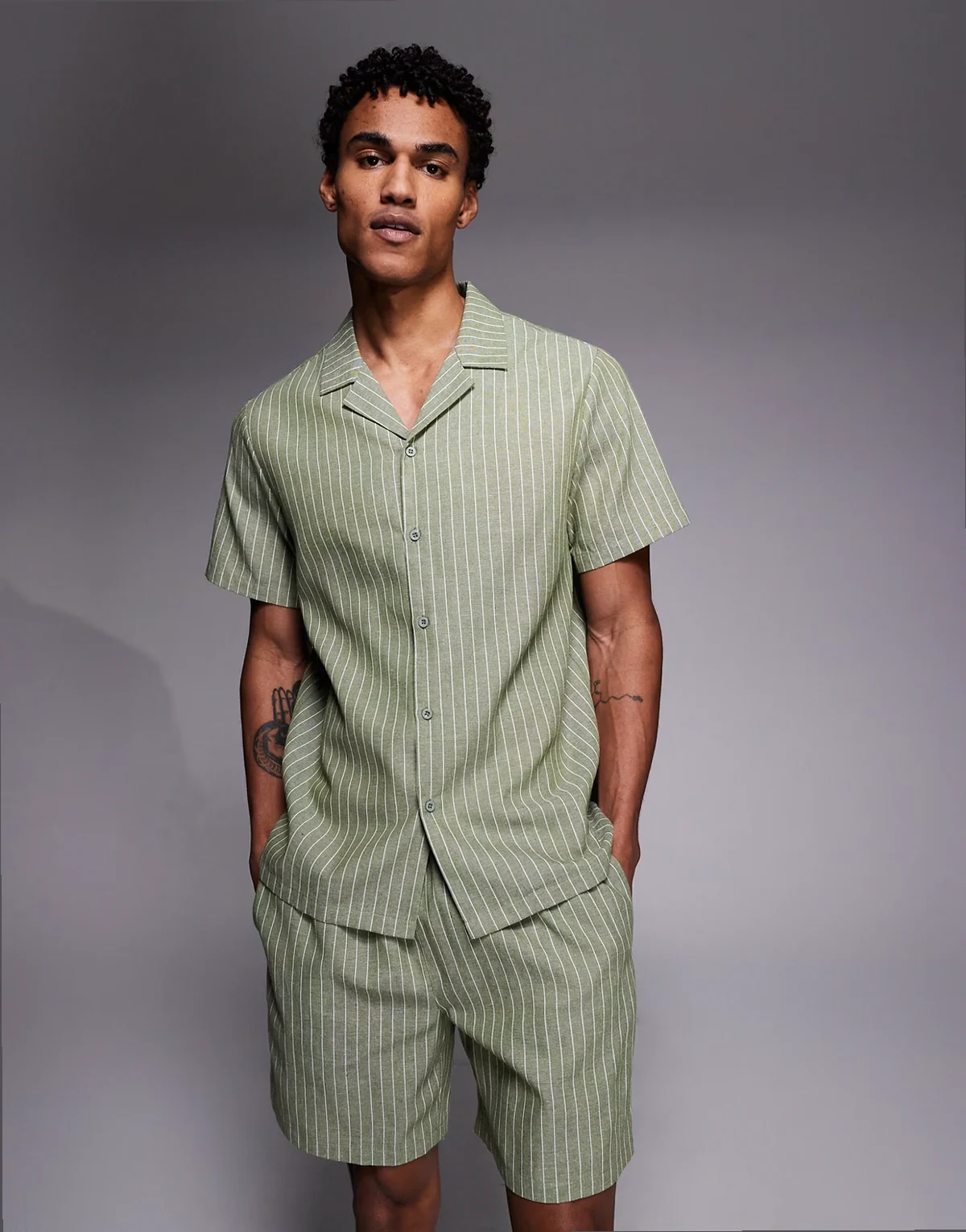 short sleeve linen blend shirt in khaki-green stripes