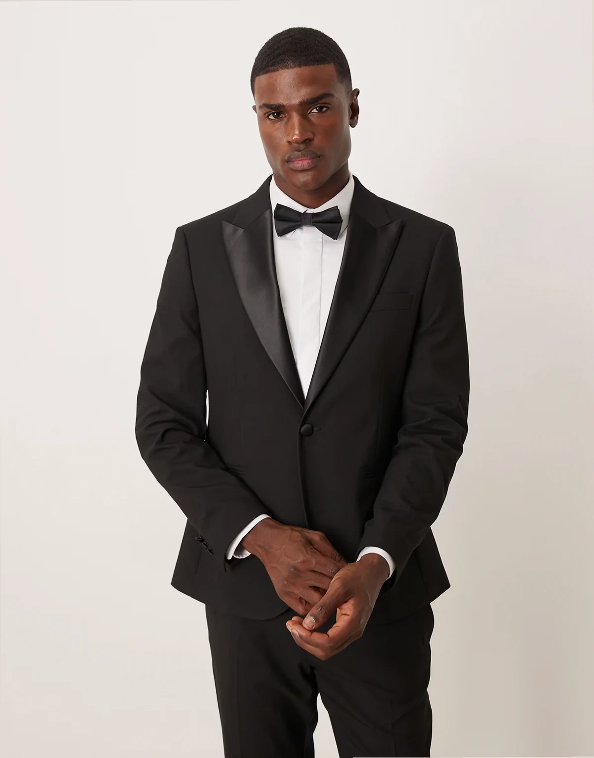 slim tuxedo jacket in black