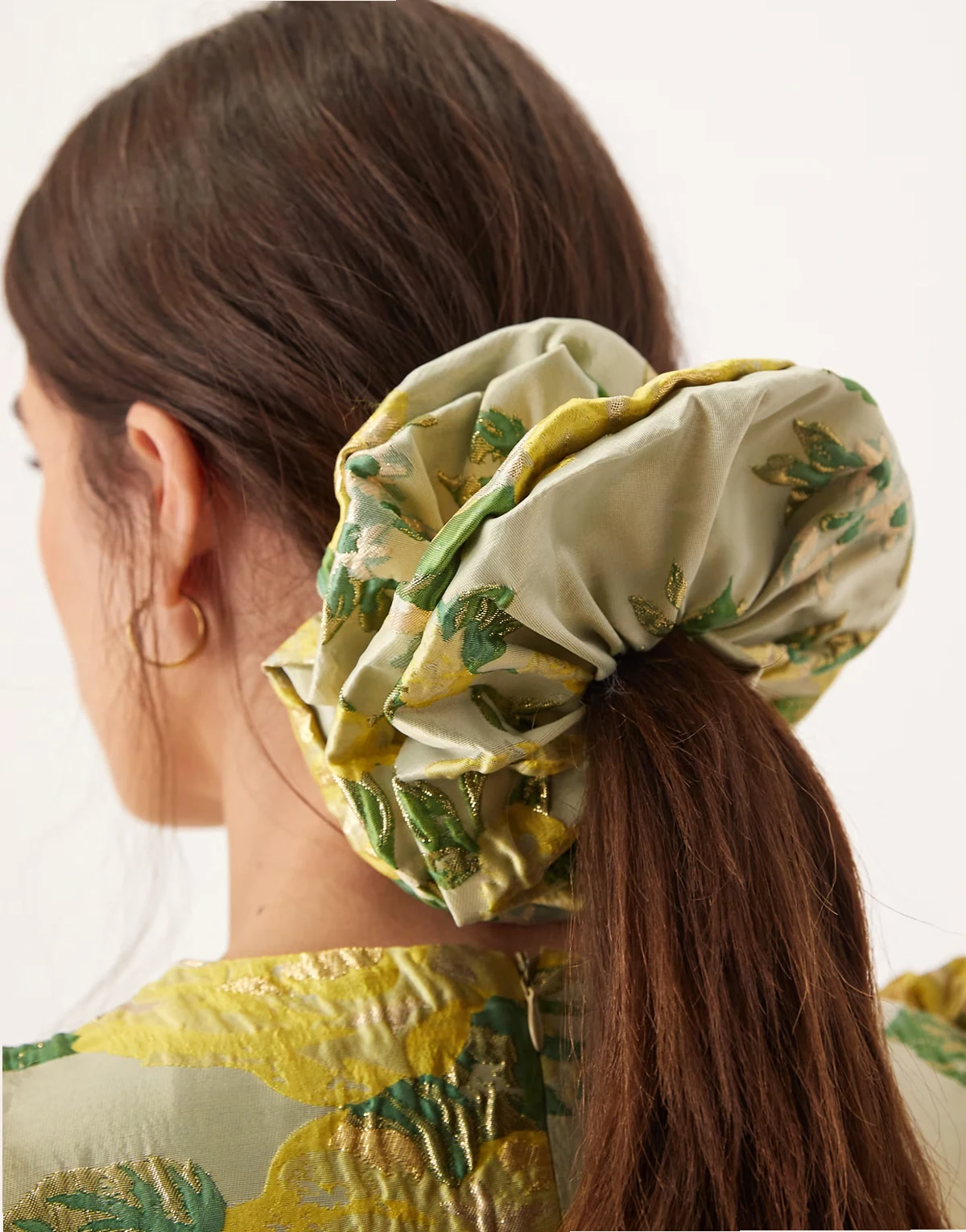 Dream Sister Jane Almost Bloom exclusive jacquard scrunchie in lime floral