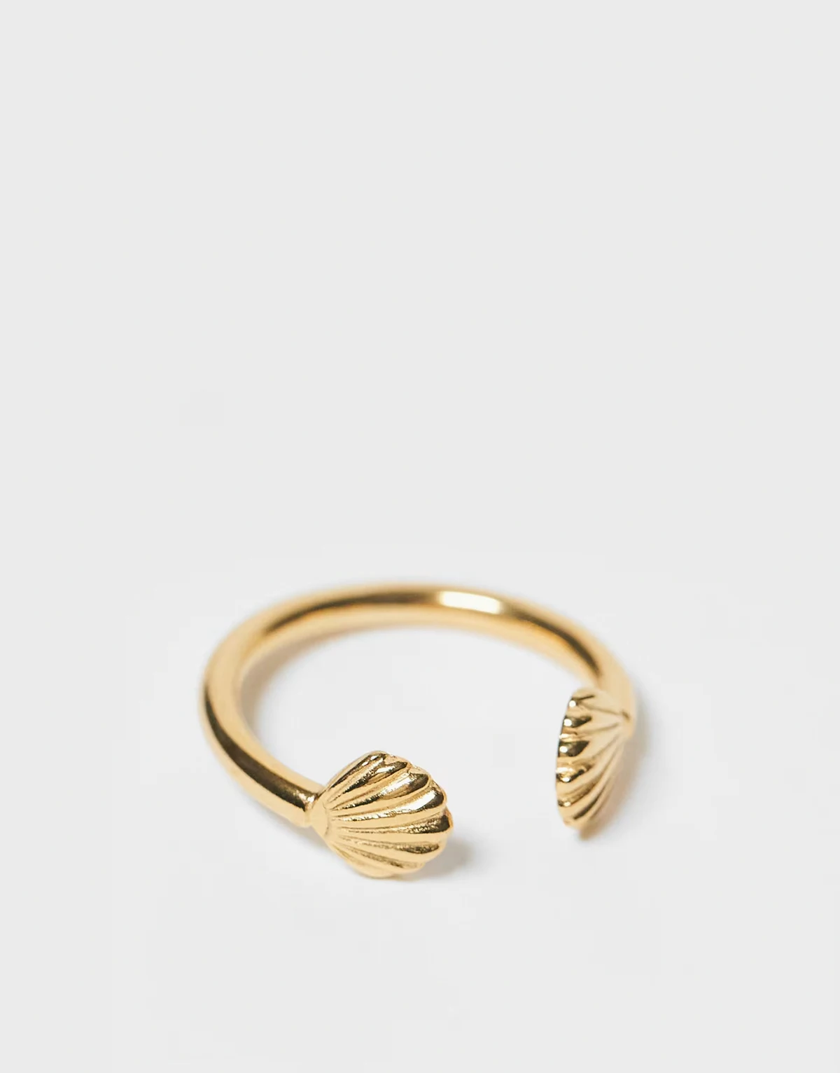 shell detailing open ring in 18kt gold vermeil