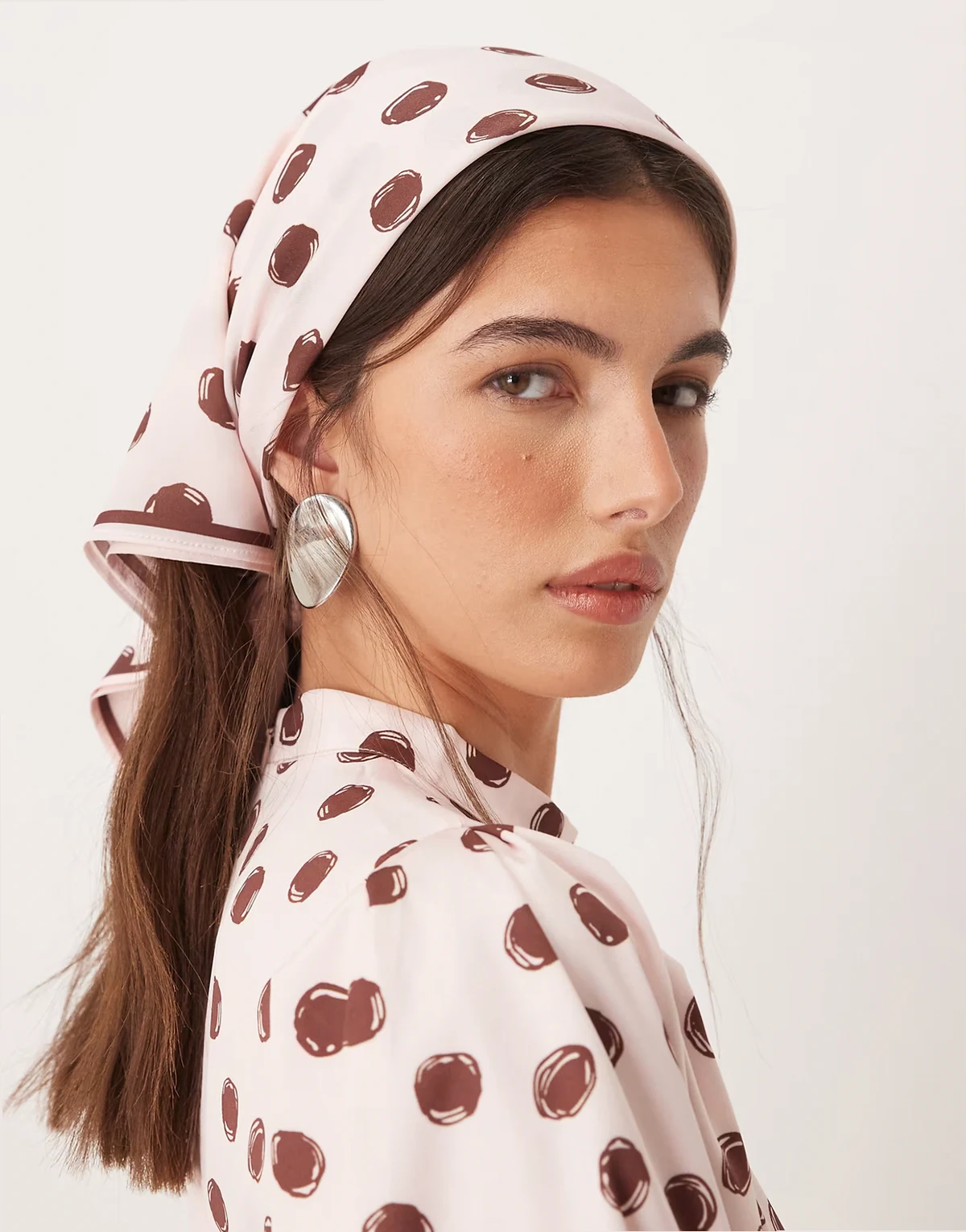 Illume exclusive headscarf in pink polka-dot print