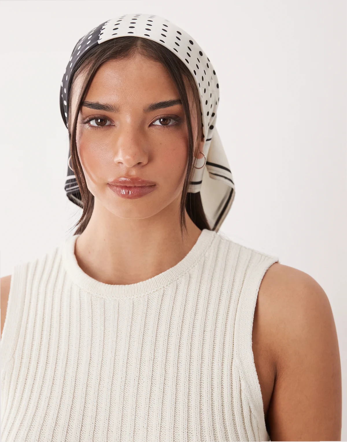 medium headscarf in spliced mono polka dots