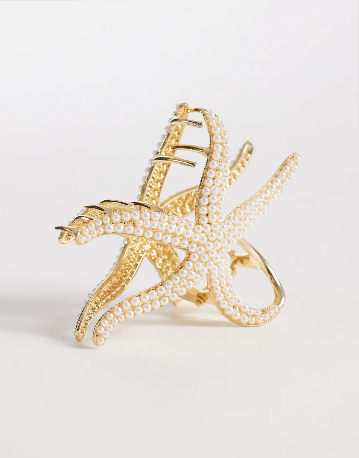 sophia faux pearl starfish hair claw clip in white
