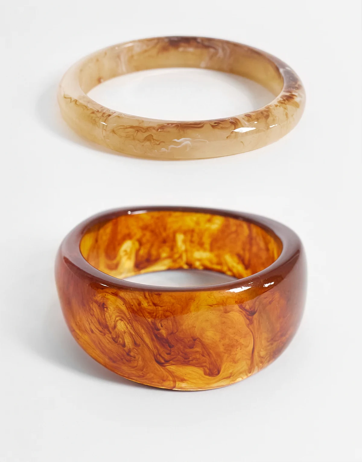2-pack resin bangles in brown tones