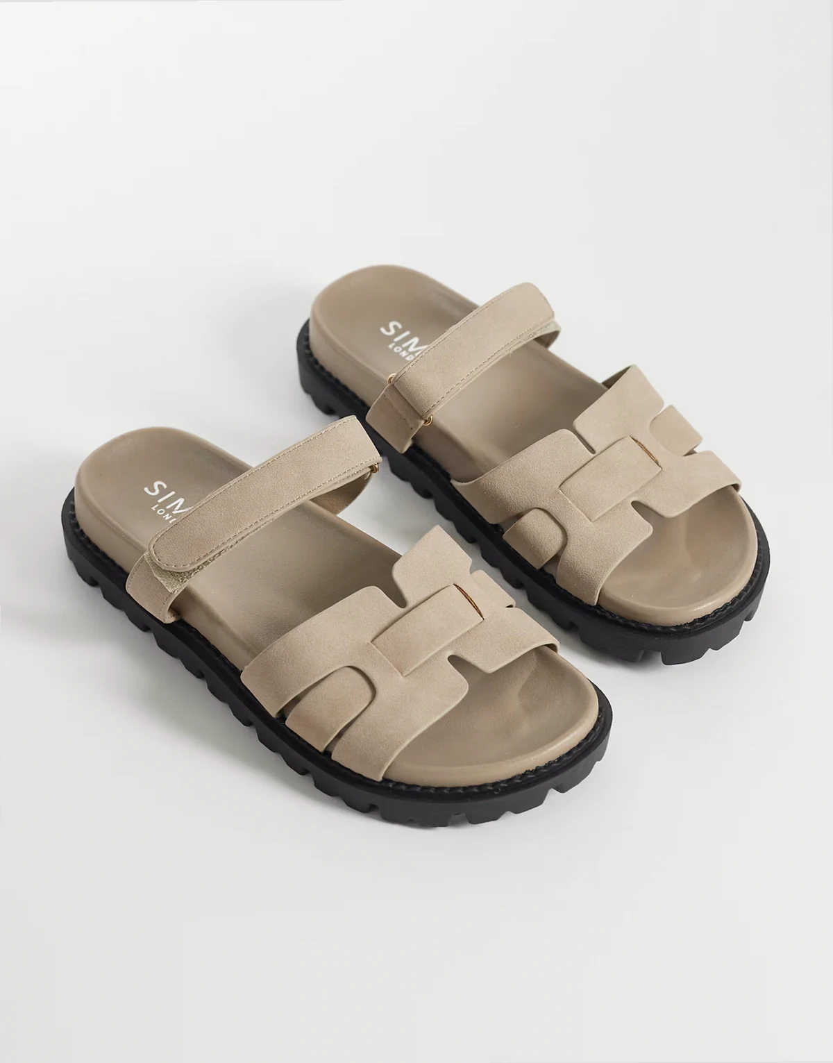 Simmi London – Adelle – Slider-Sandalen in Beige mit dicker Sohle