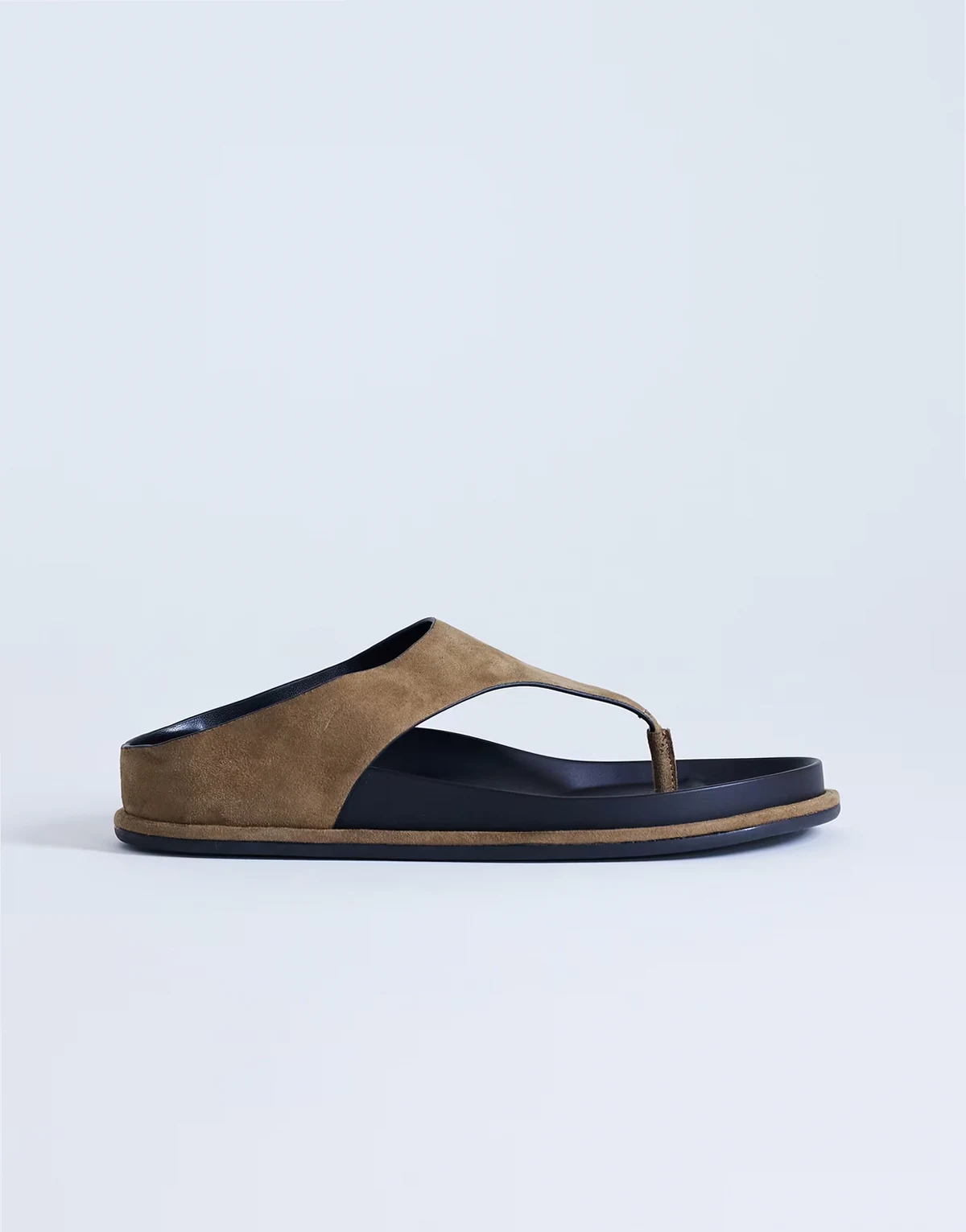– Angela – Flache Sandalen in Taupe mit Zehensteg und Fußbett