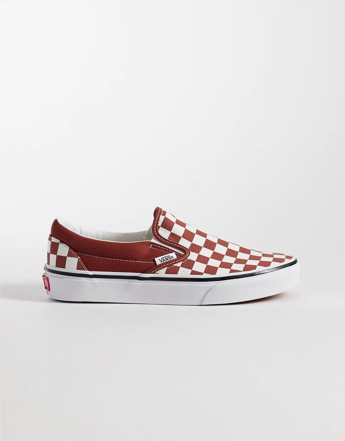 Classic Slip-On sneakers in red checkerboard