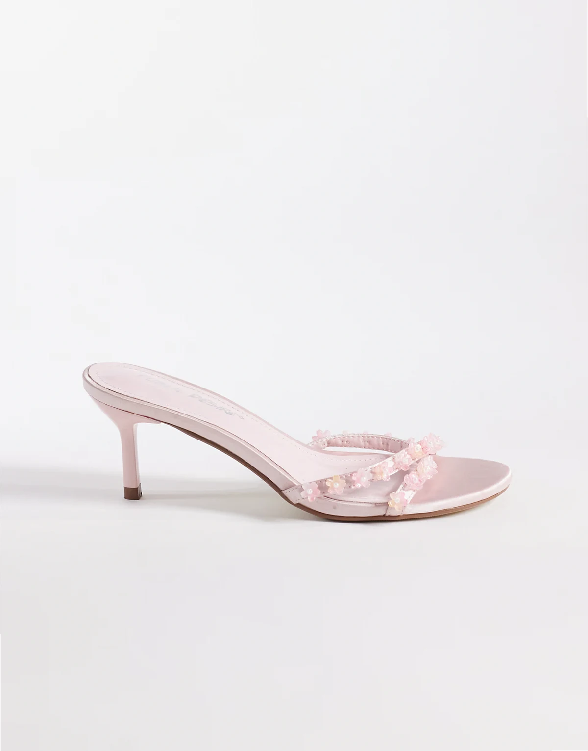 kitten heel sandals with beads in pink satin