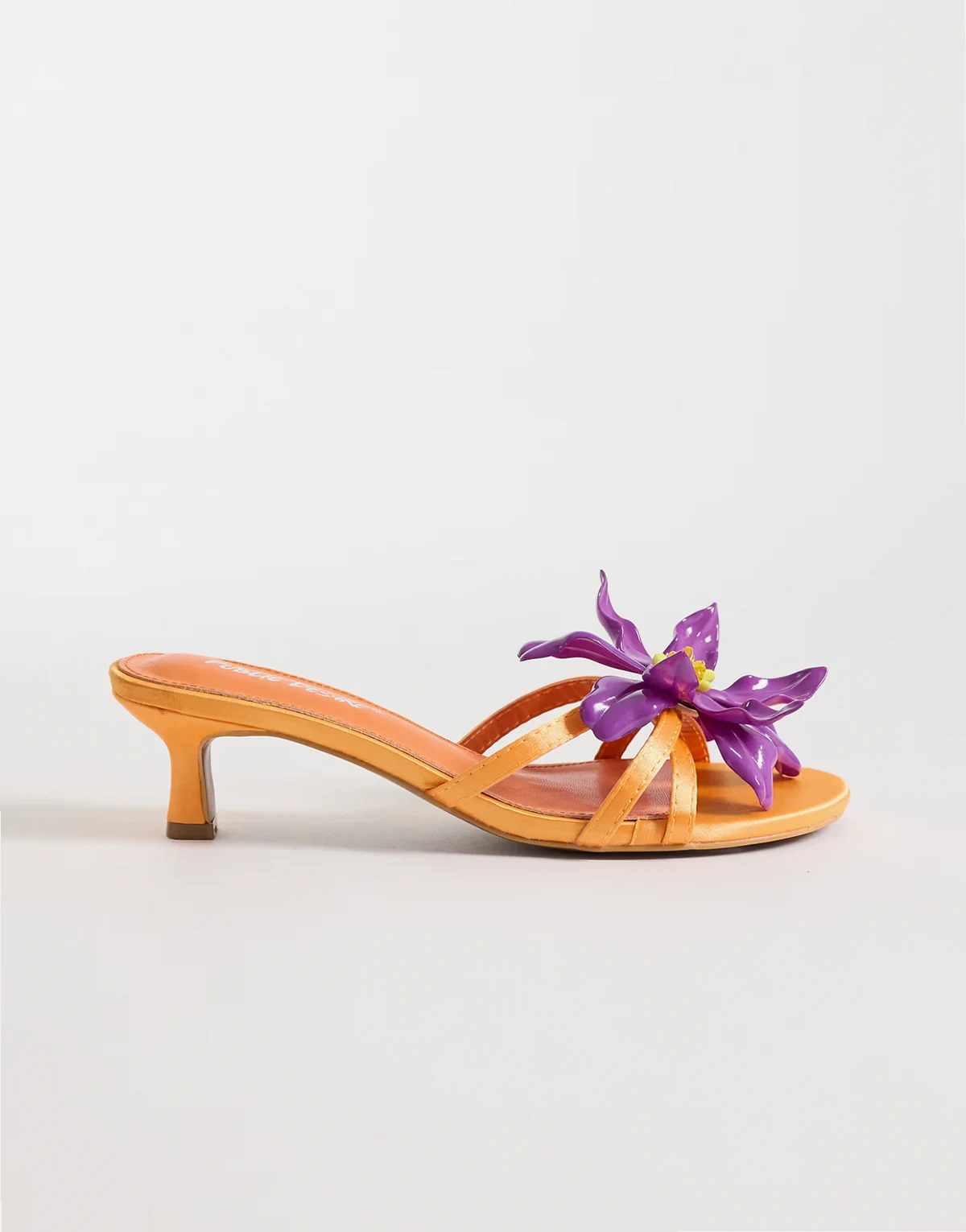 kitten heel sandals with flower in orange