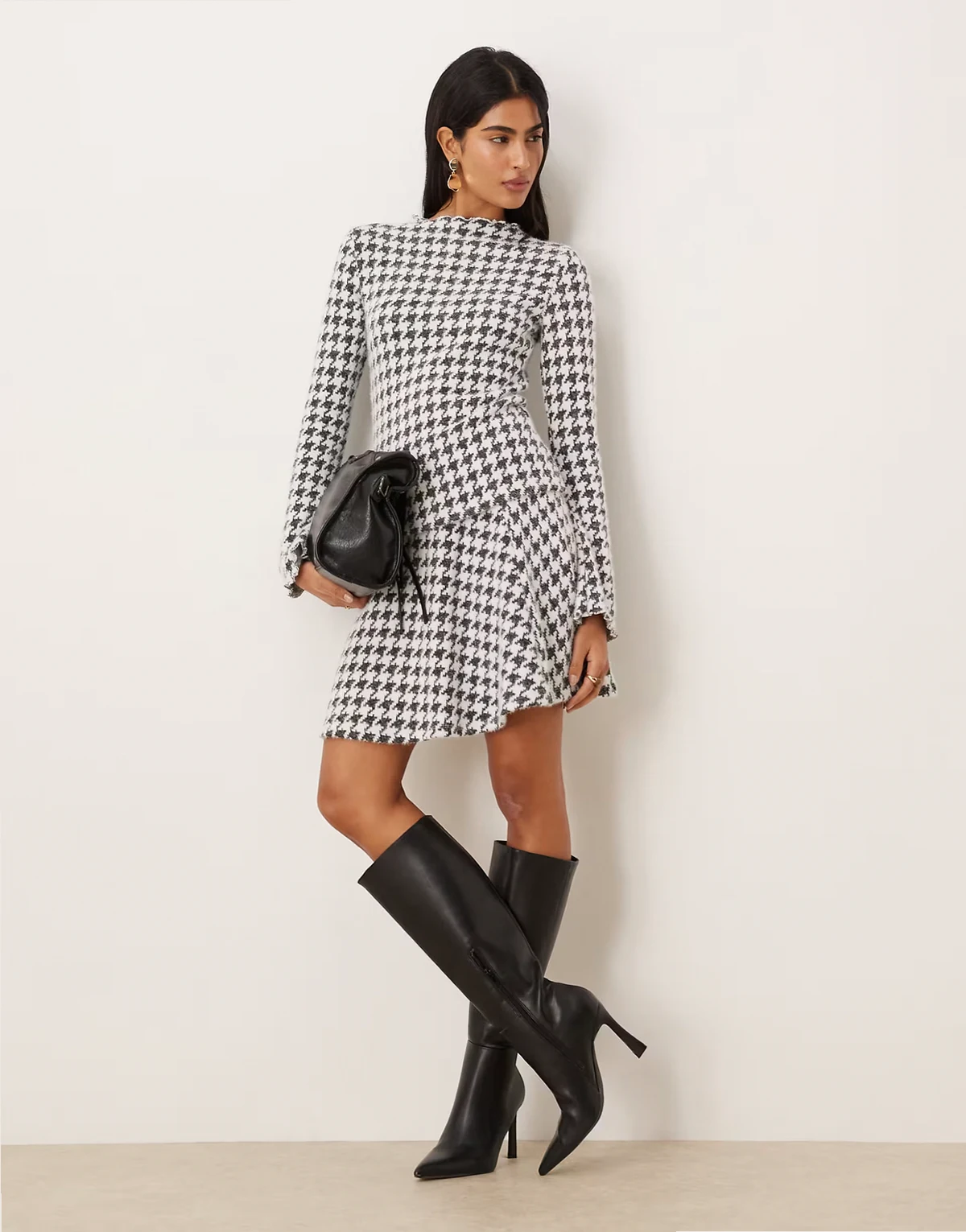 houndstooth knit mini skirt in black and white - part of a set