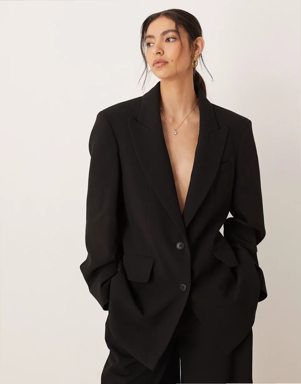 longline blazer in black - part of a set