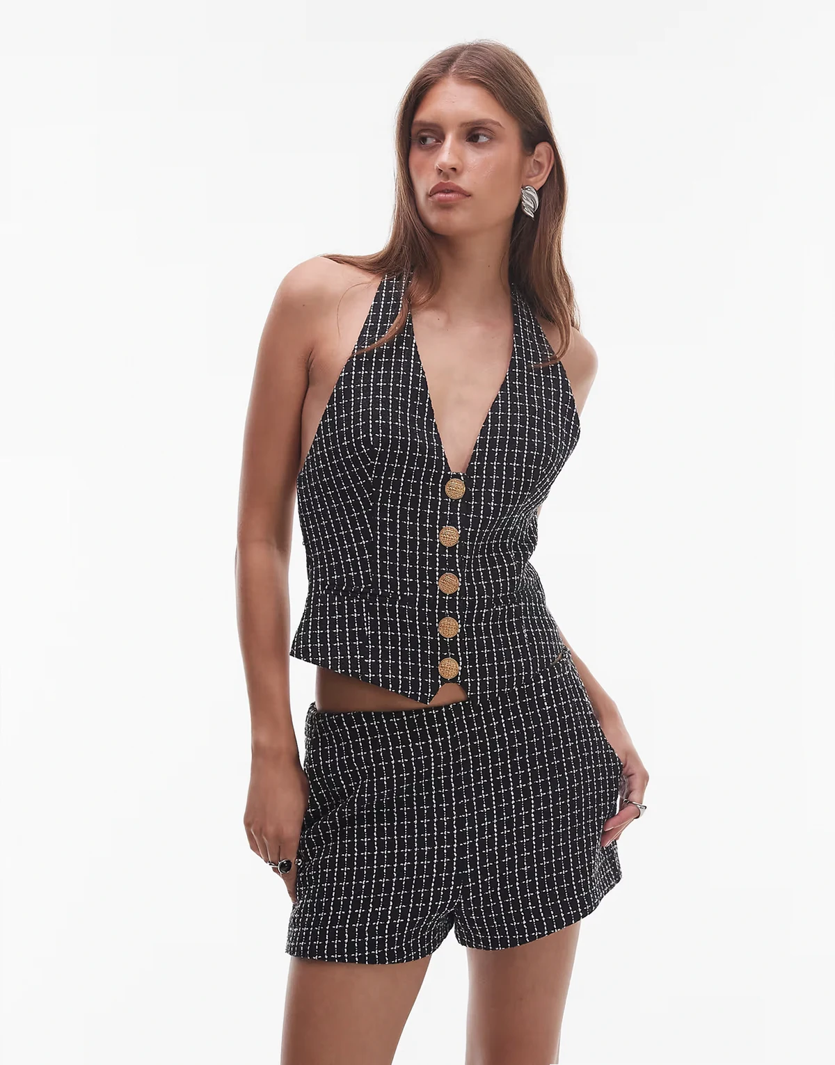 Andre boucle shorts in black