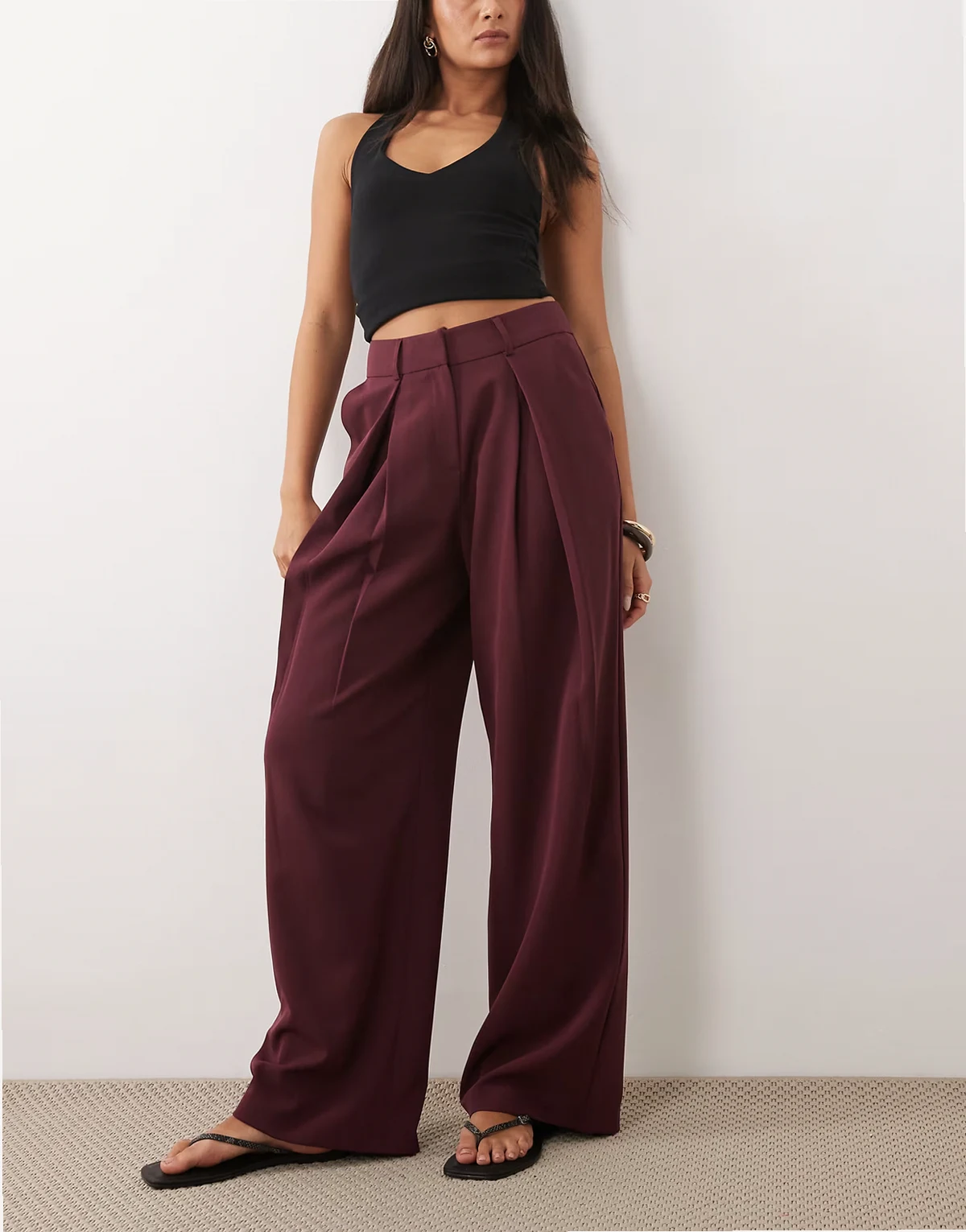 tailored front pleat wide leg pants in fig